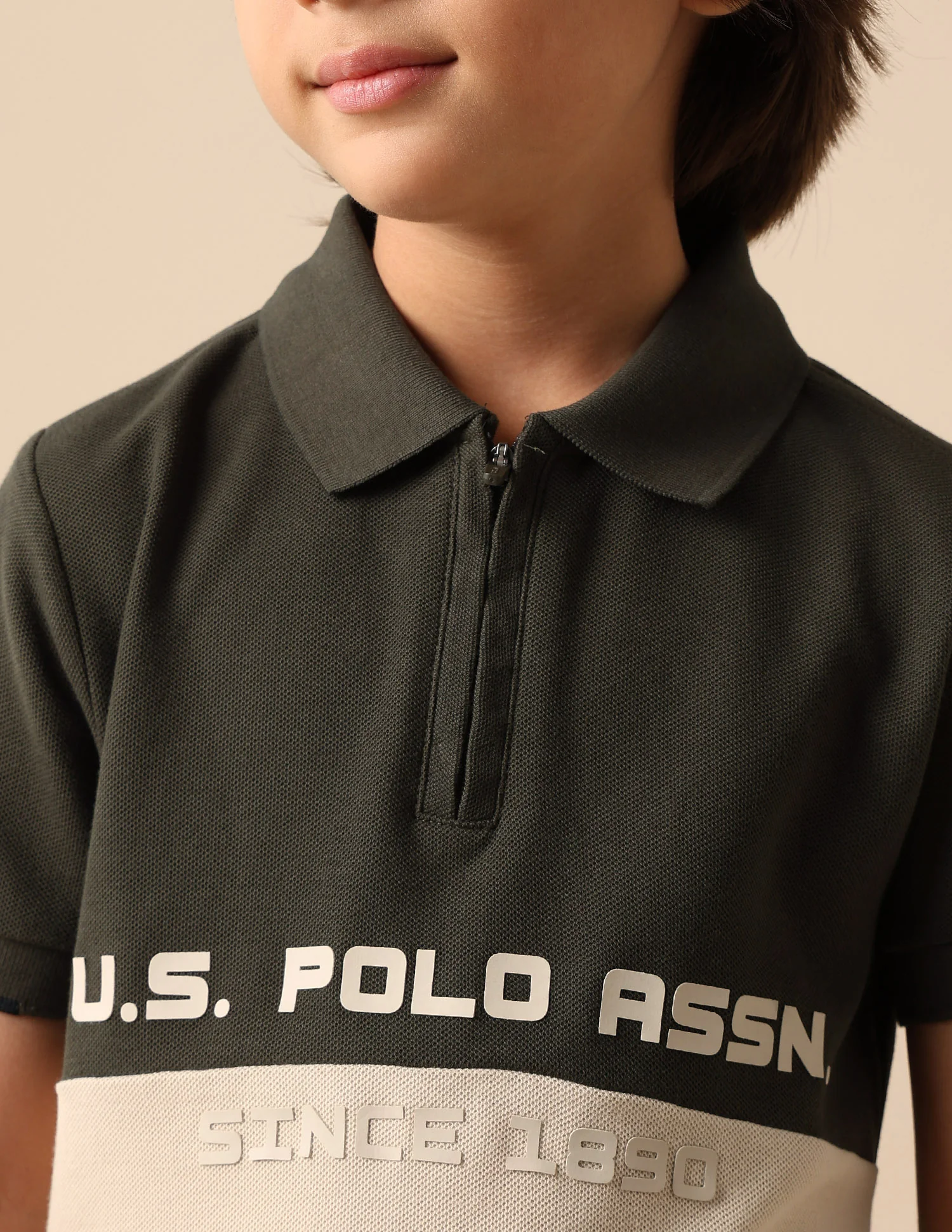 Boys Colour Blocked Brand Embossed Polo Shirt - Image 6