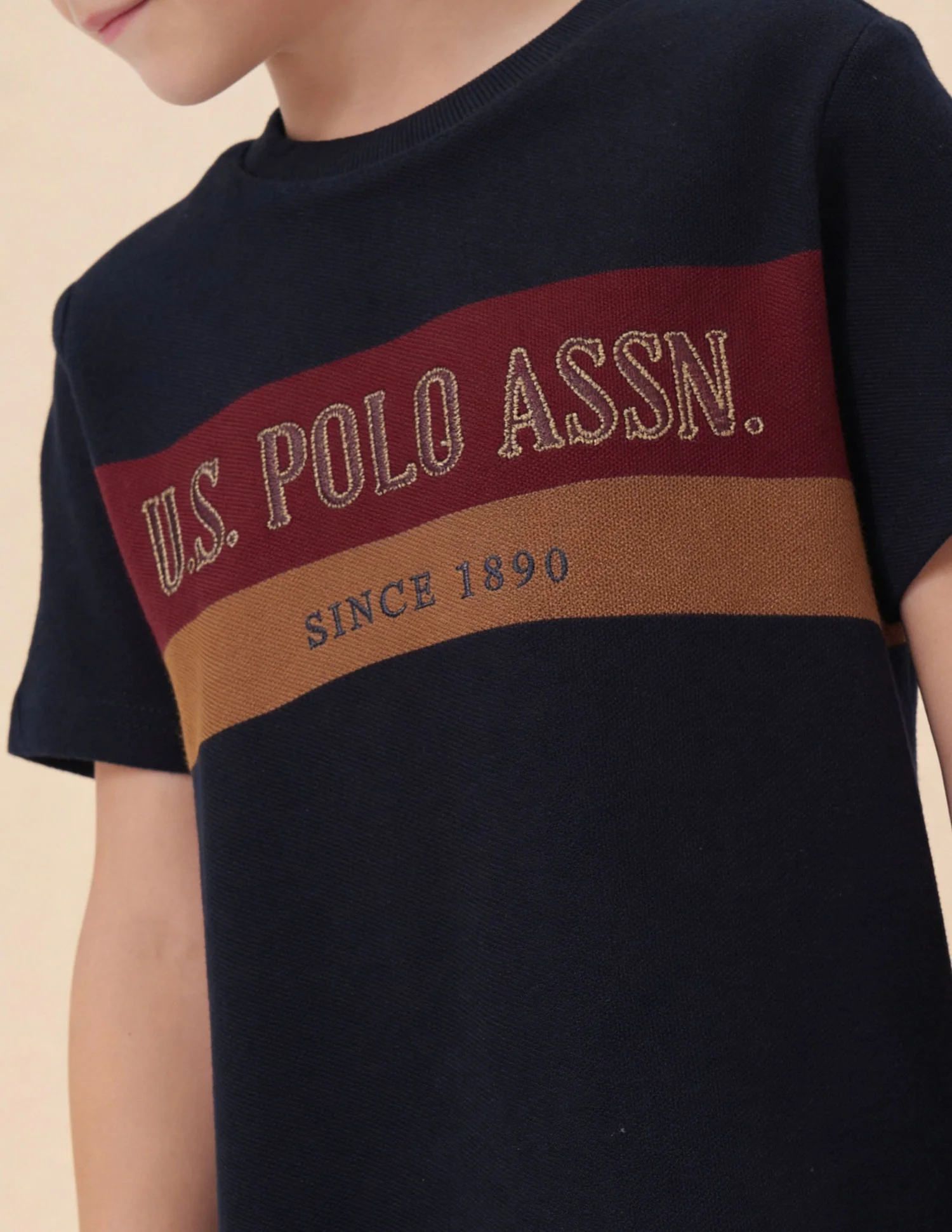 Boys Colour blocked Brand Embroidered T-Shirt - Image 6