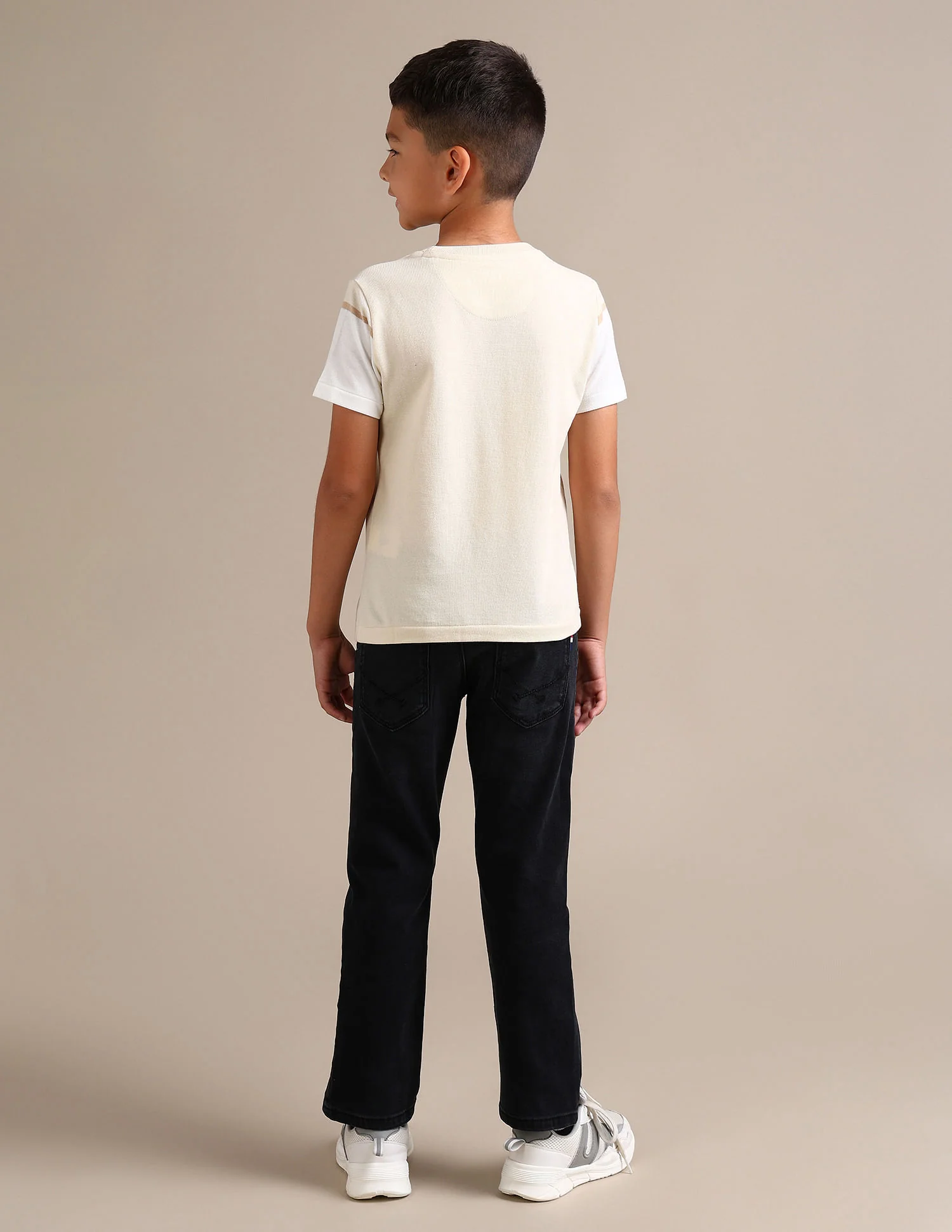 Boys Colour Blocked Cotton T-Shirt - Image 4