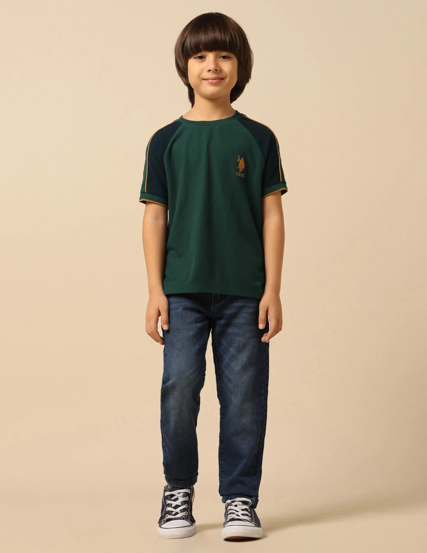 Boys Colour Blocked Regular Fit T-Shirt - Image 3