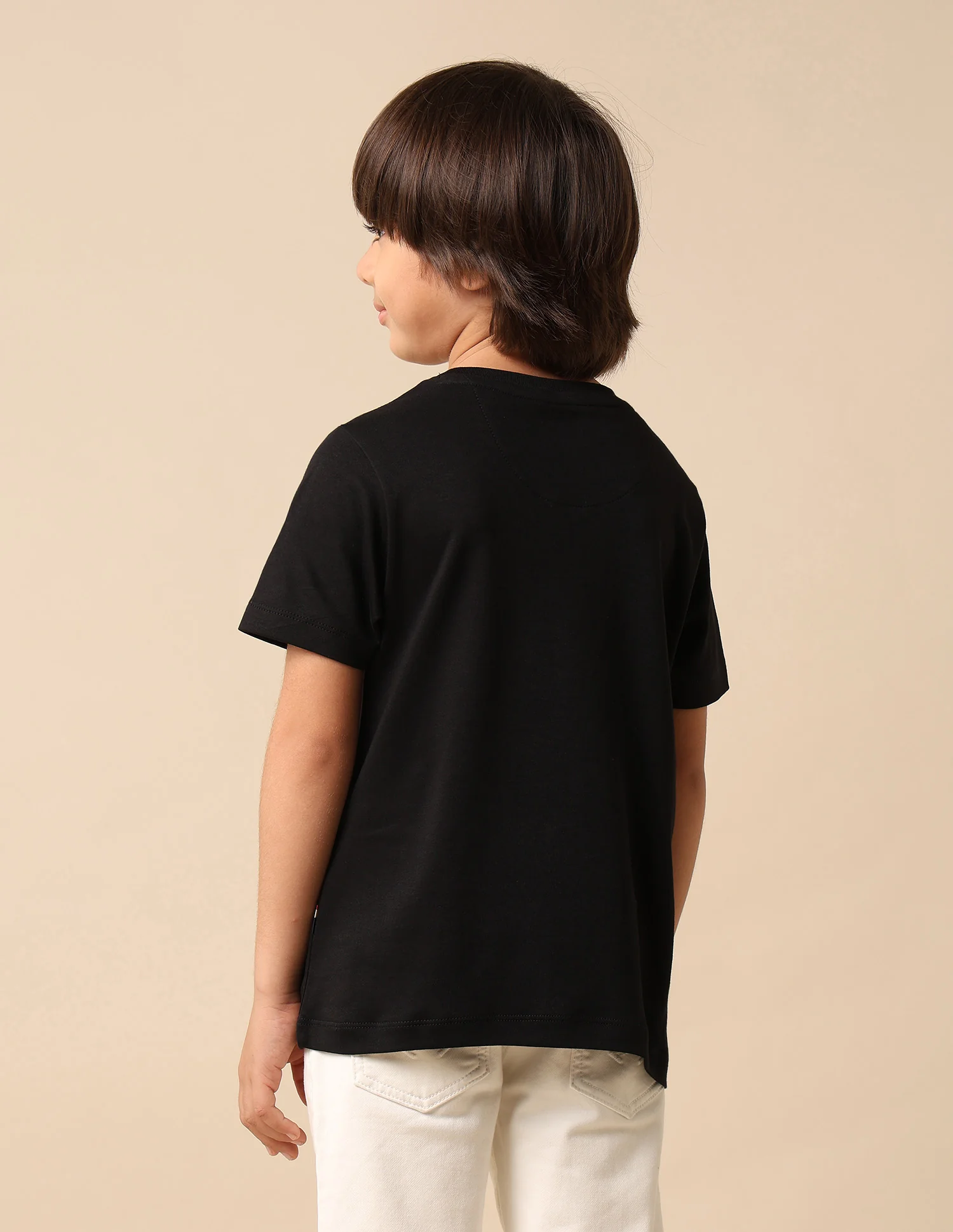 Boys Colour Blocked Regular Fit T Shirt - Image 5