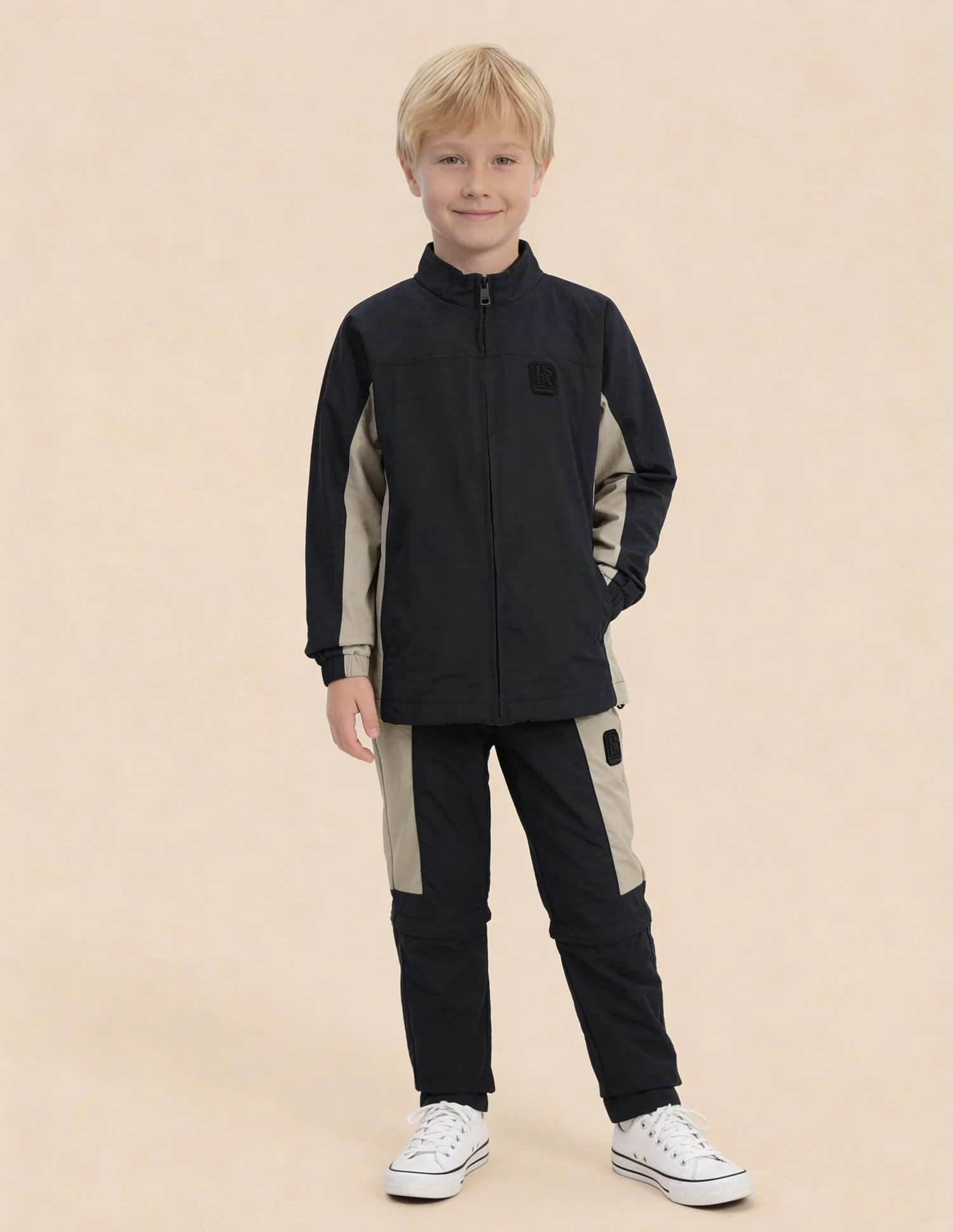Boys Colourblocked Regular Fit Jacket - Image 3