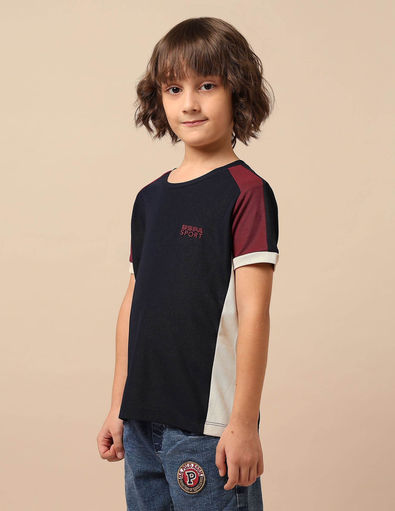 Boys Colourblocked Regular Fit T-Shirt - Image 4