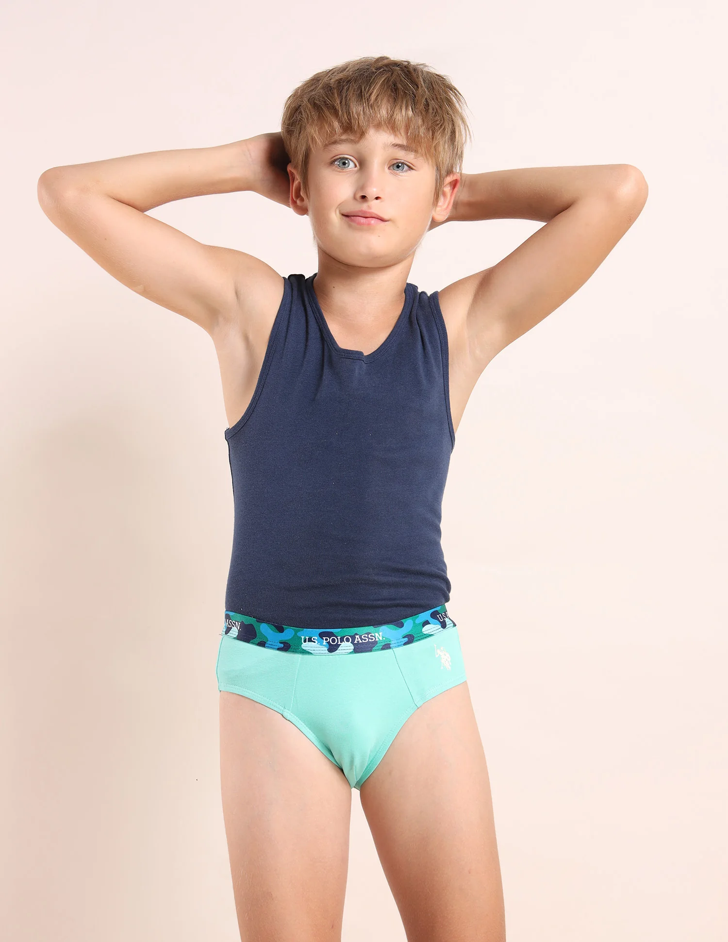 Boys Cotton Spandex Solid Briefs - Pack Of 5 - Image 6