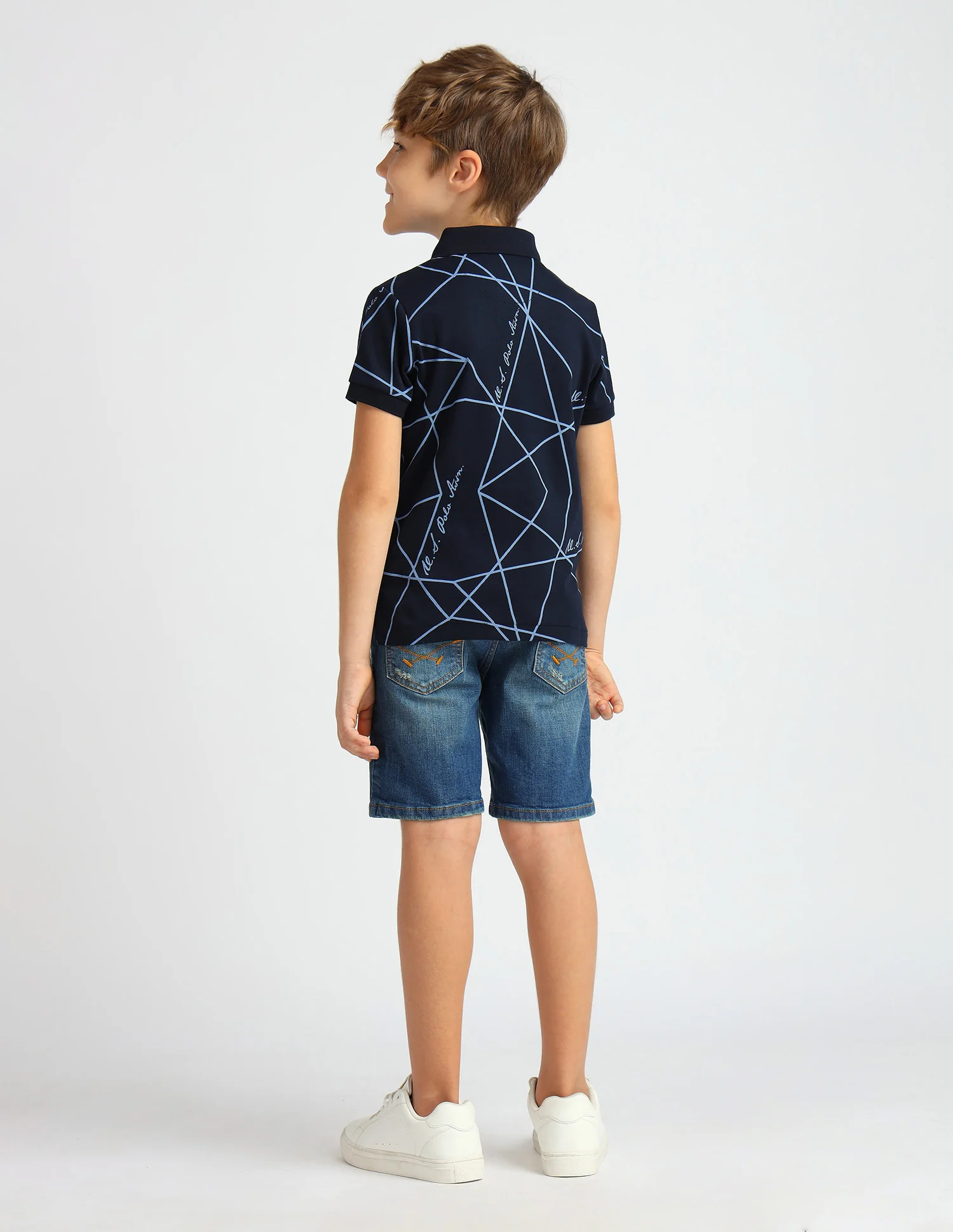 Boys Geometric Printed Regular Fit Polo Shirt - Image 4