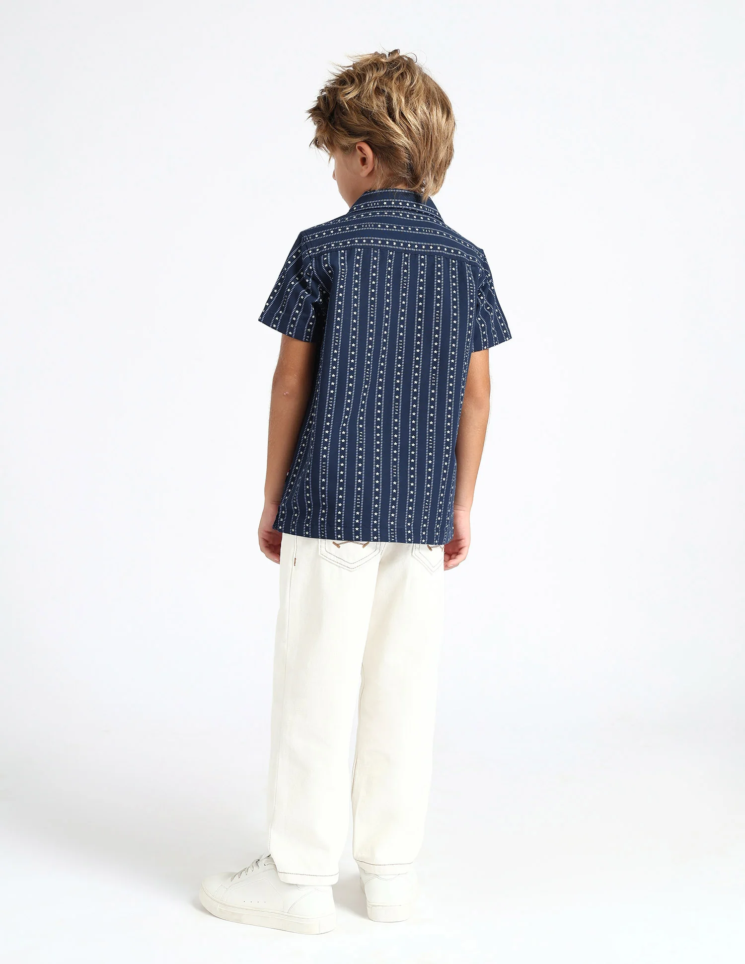 Boys Geometric Printed Relaxed Fit Shirt - Image 4