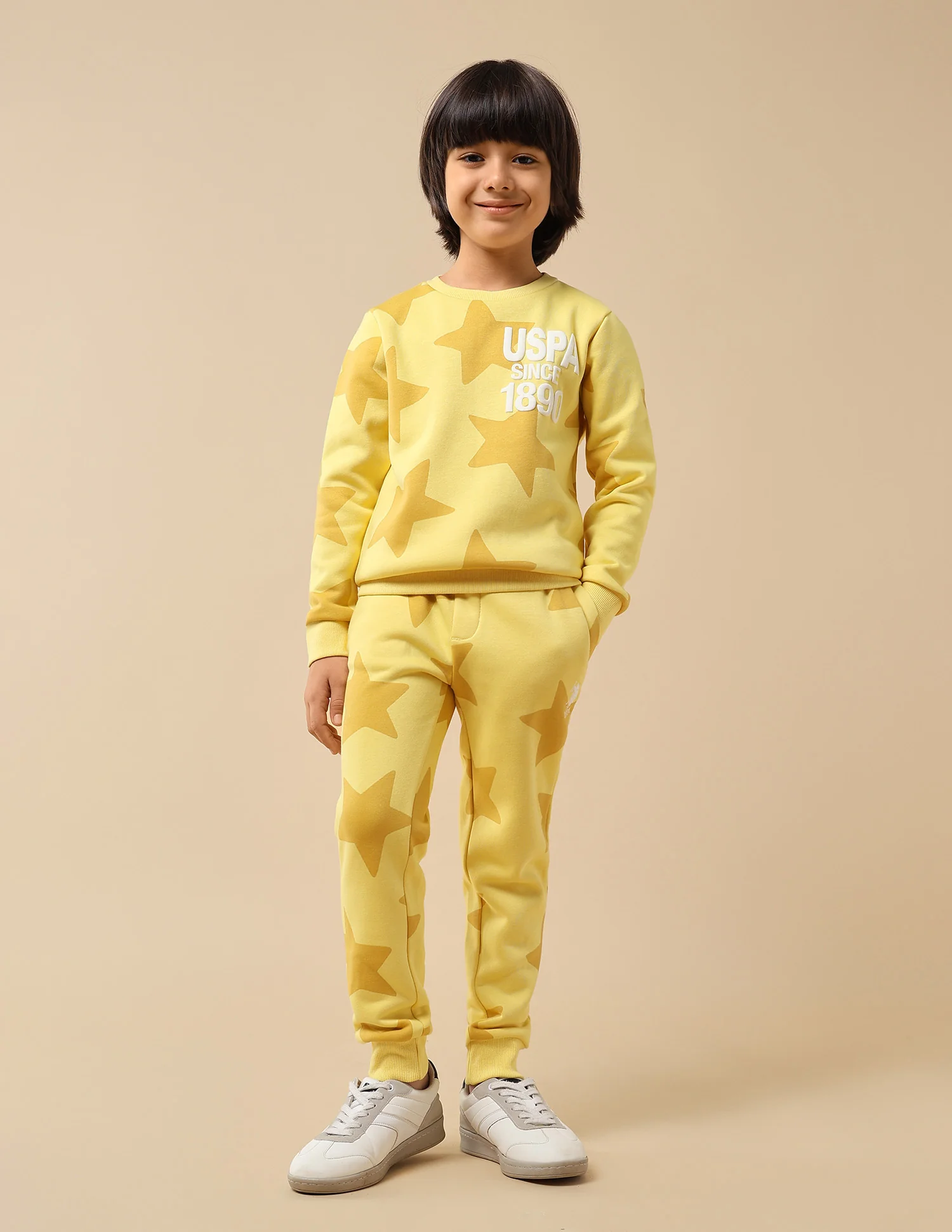 Boys Geometric Starred Regular Fit Sweatshirt - Image 3