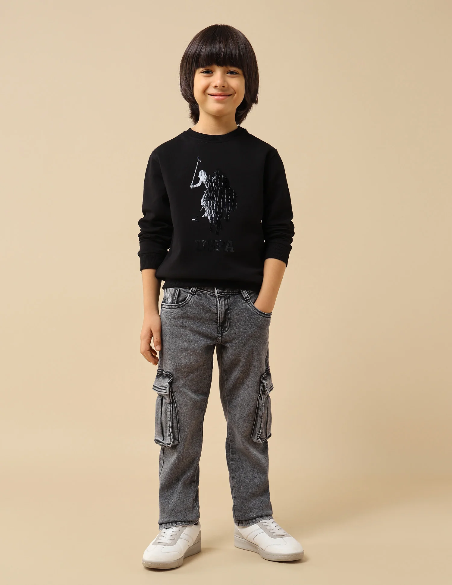 Boys Graphic Brand Embossed Regular Fit Sweatshirt - Image 3