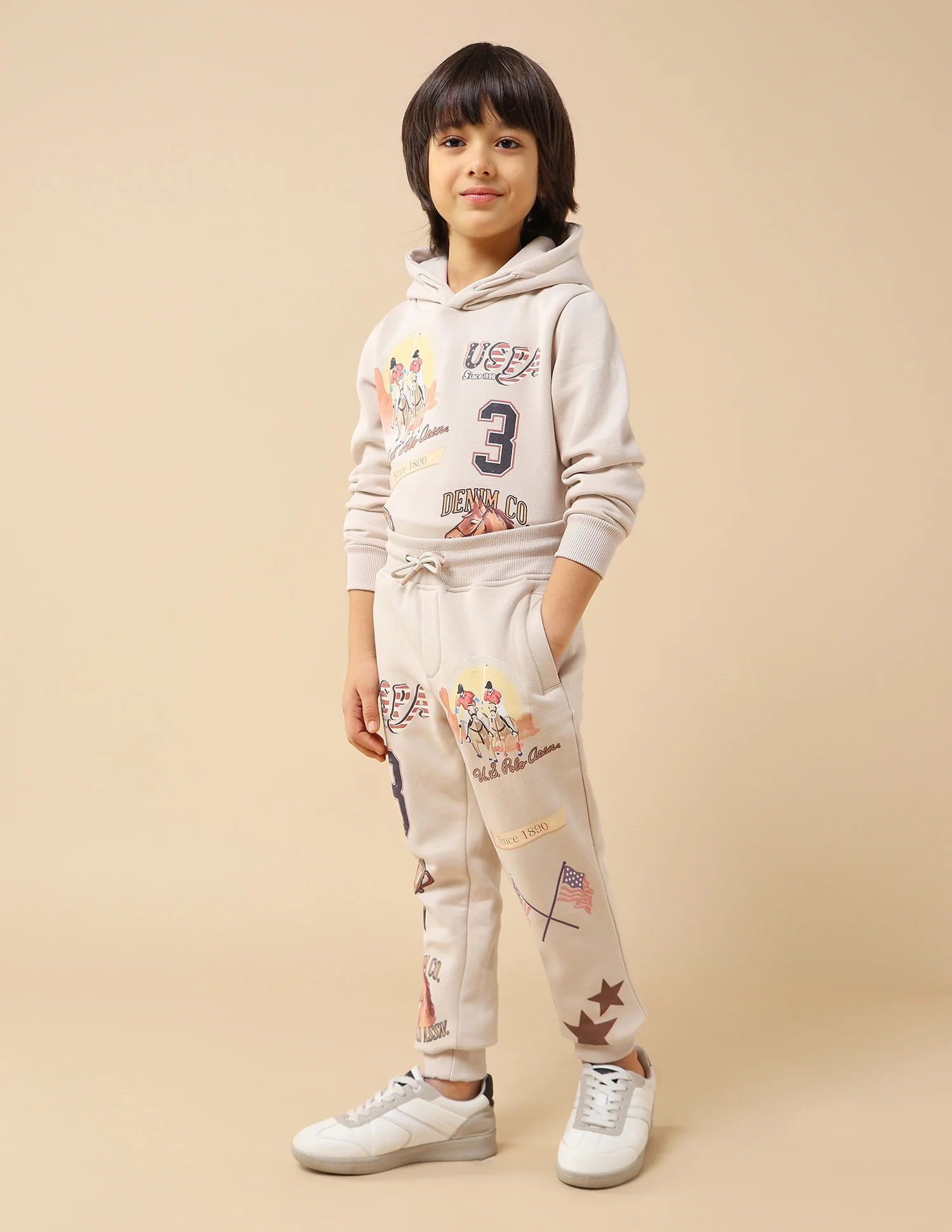 Boys Graphic Brand Printed Regular Fit Joggers - Image 4