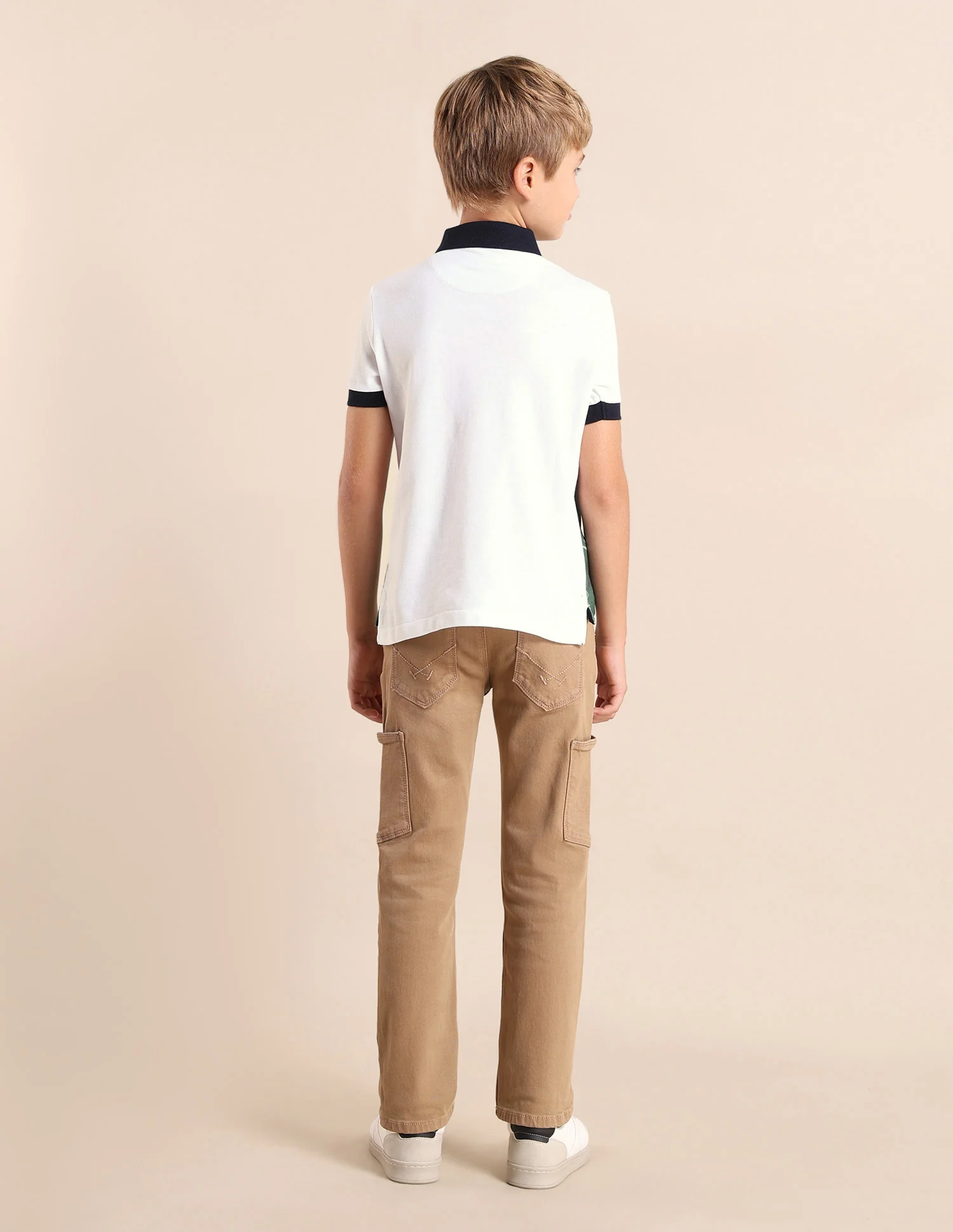 Boys Graphic Printed Regular Fit Polo Shirt - Image 4