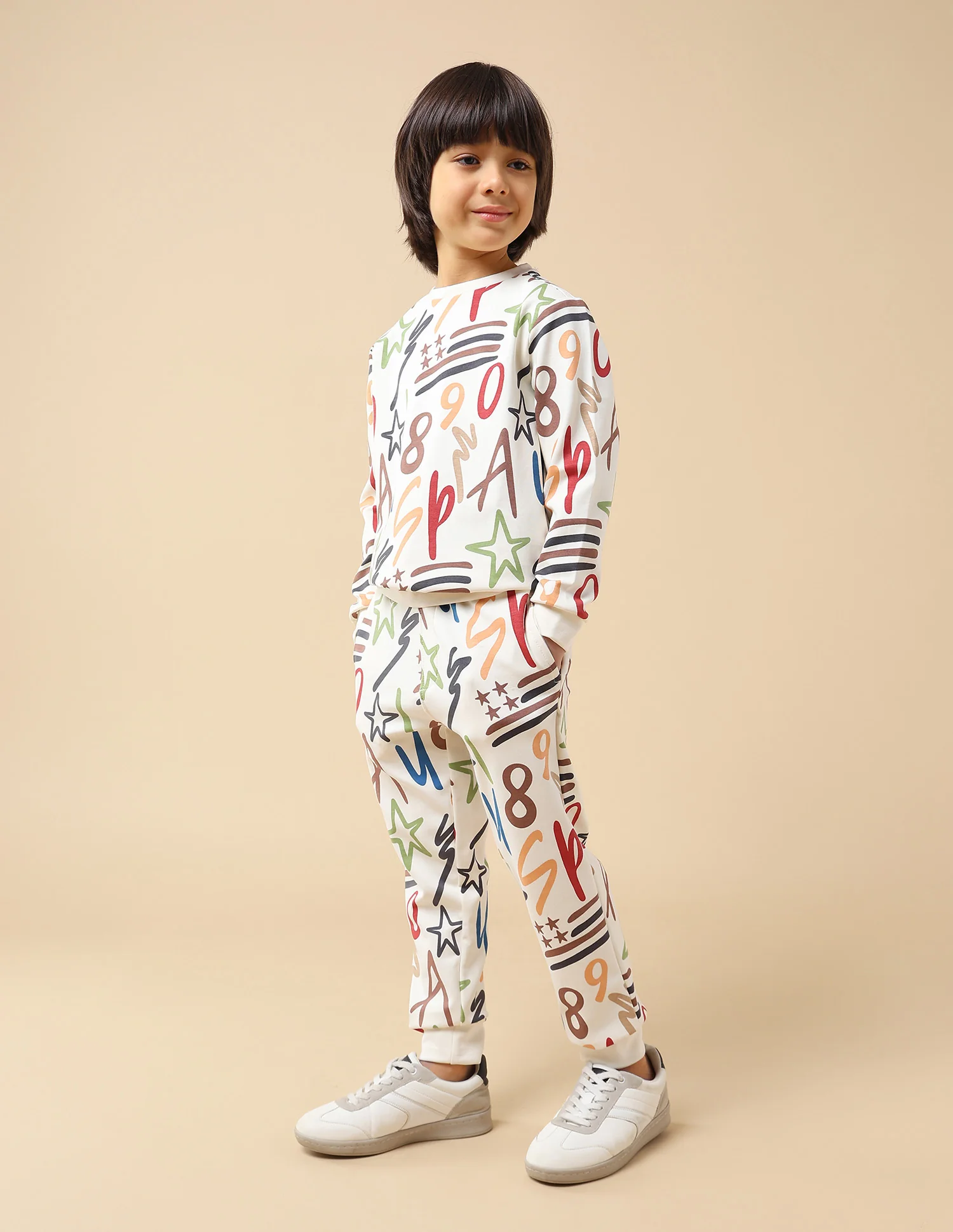 Boys Graphic Printed Regular Fit Sweatshirt - Image 4