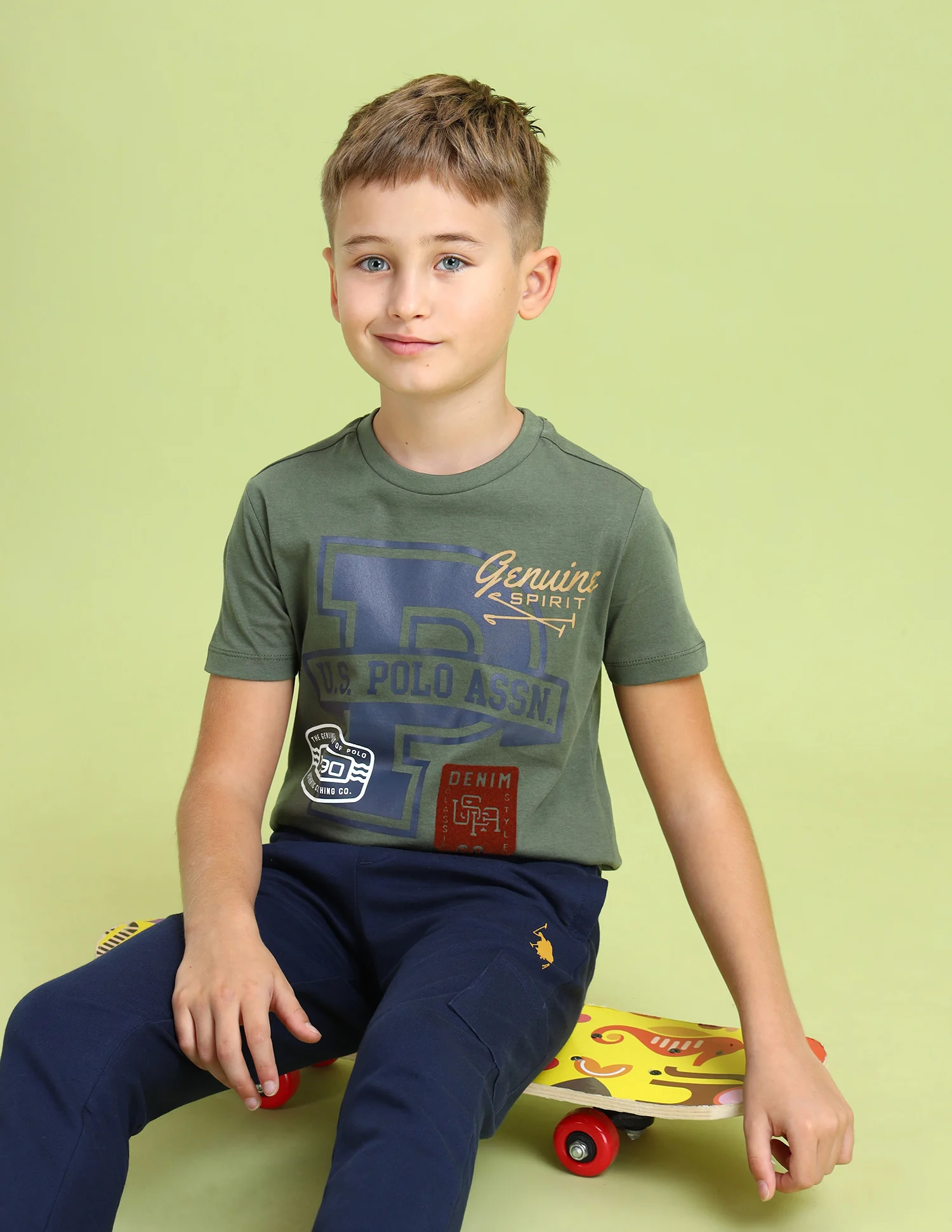 Boys Graphic Printed Regular Fit T-Shirt