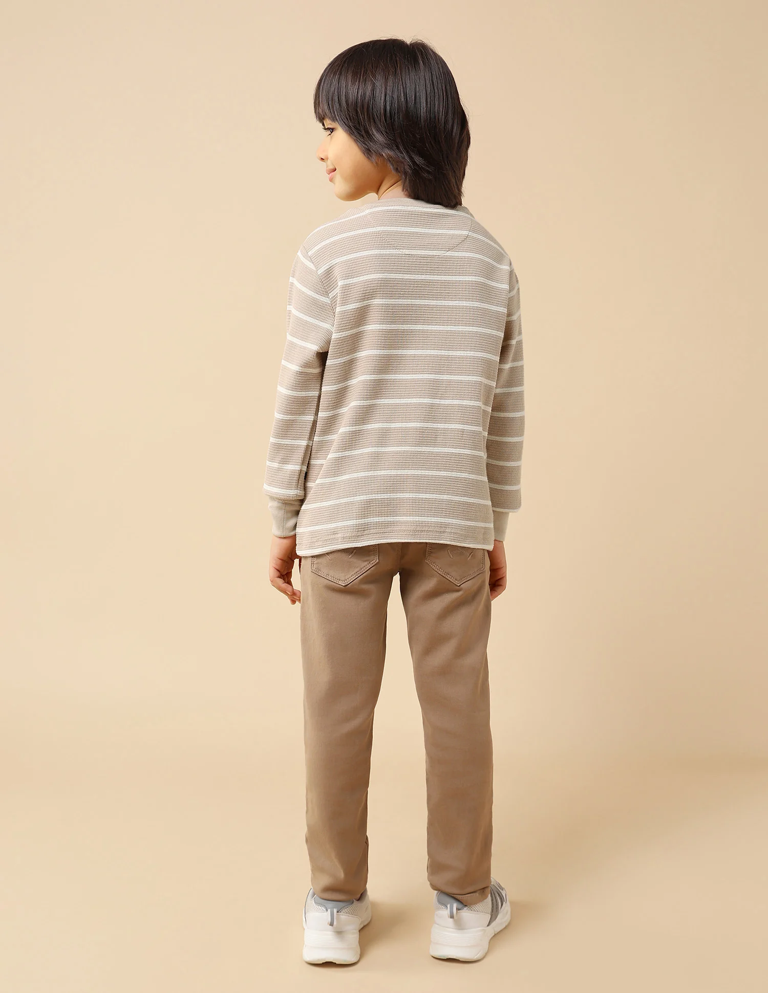 Boys Horizontal Striped Regular Fit T-Shirt - Image 5
