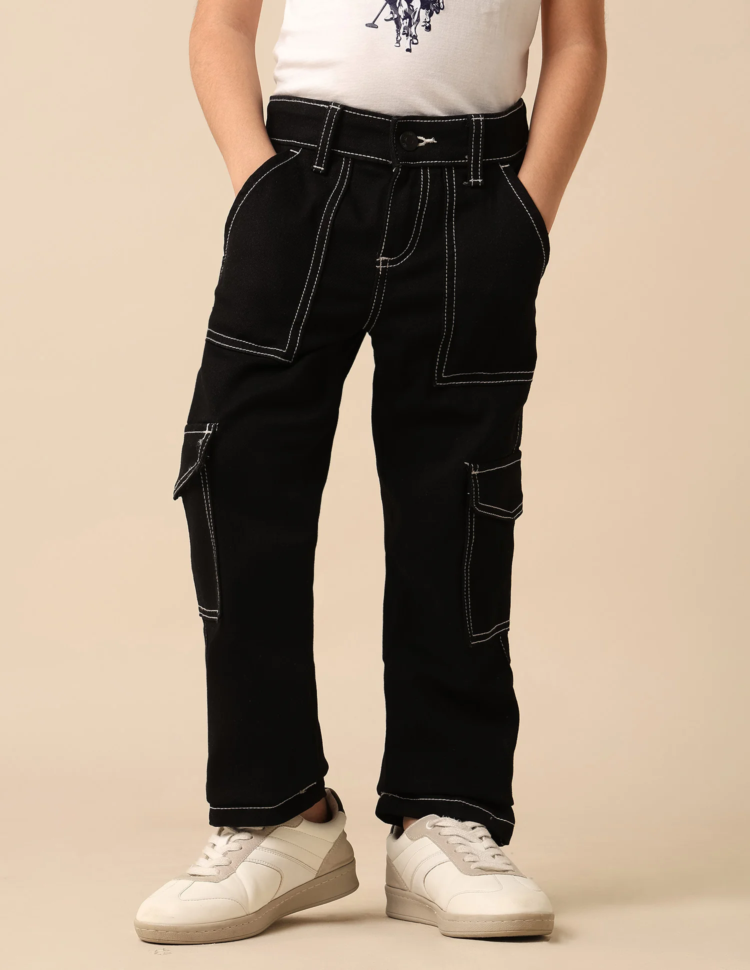 Boys Mid Rise Regular Fit Cargo Jeans - Image 4