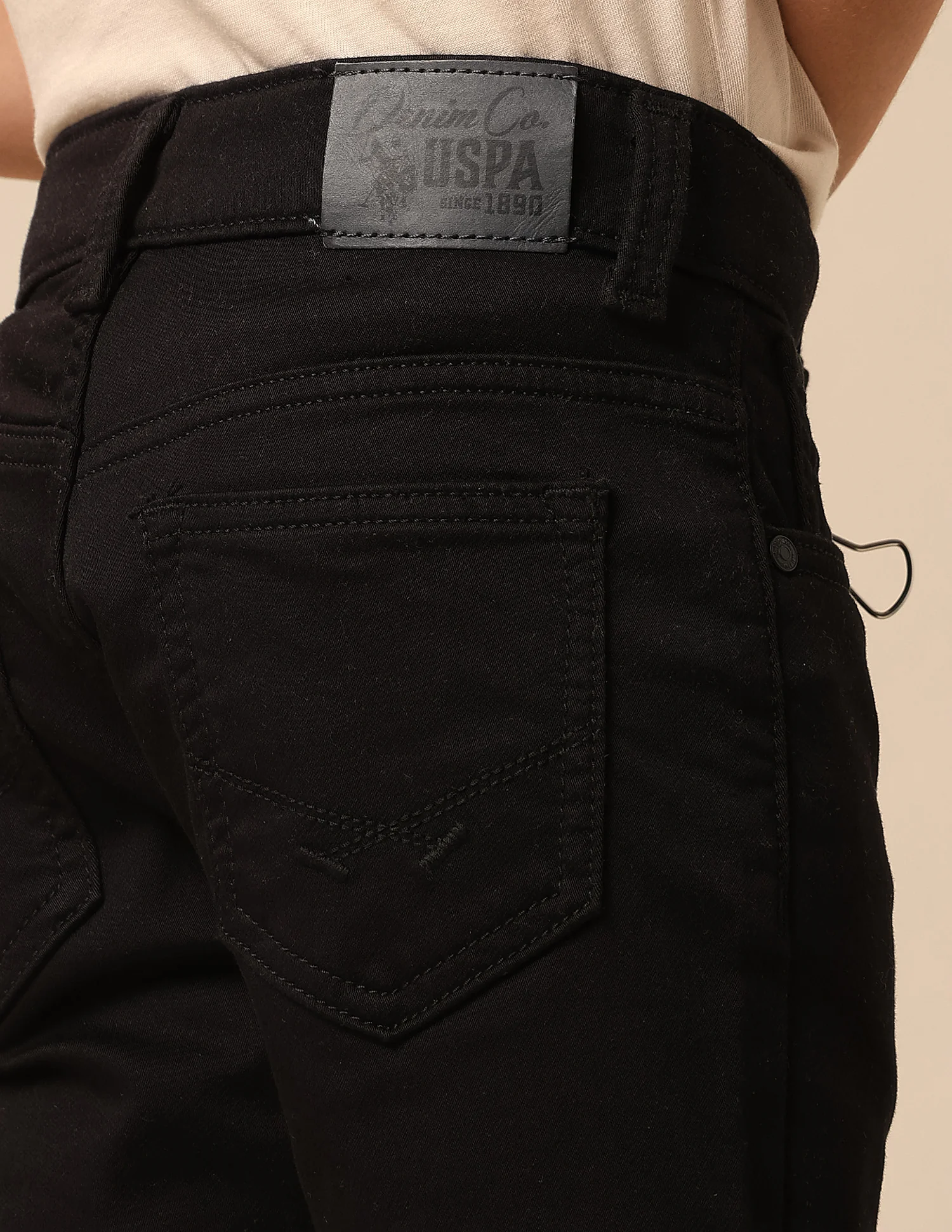 Boys Mid Rise Relaxed Fit Jeans - Image 7