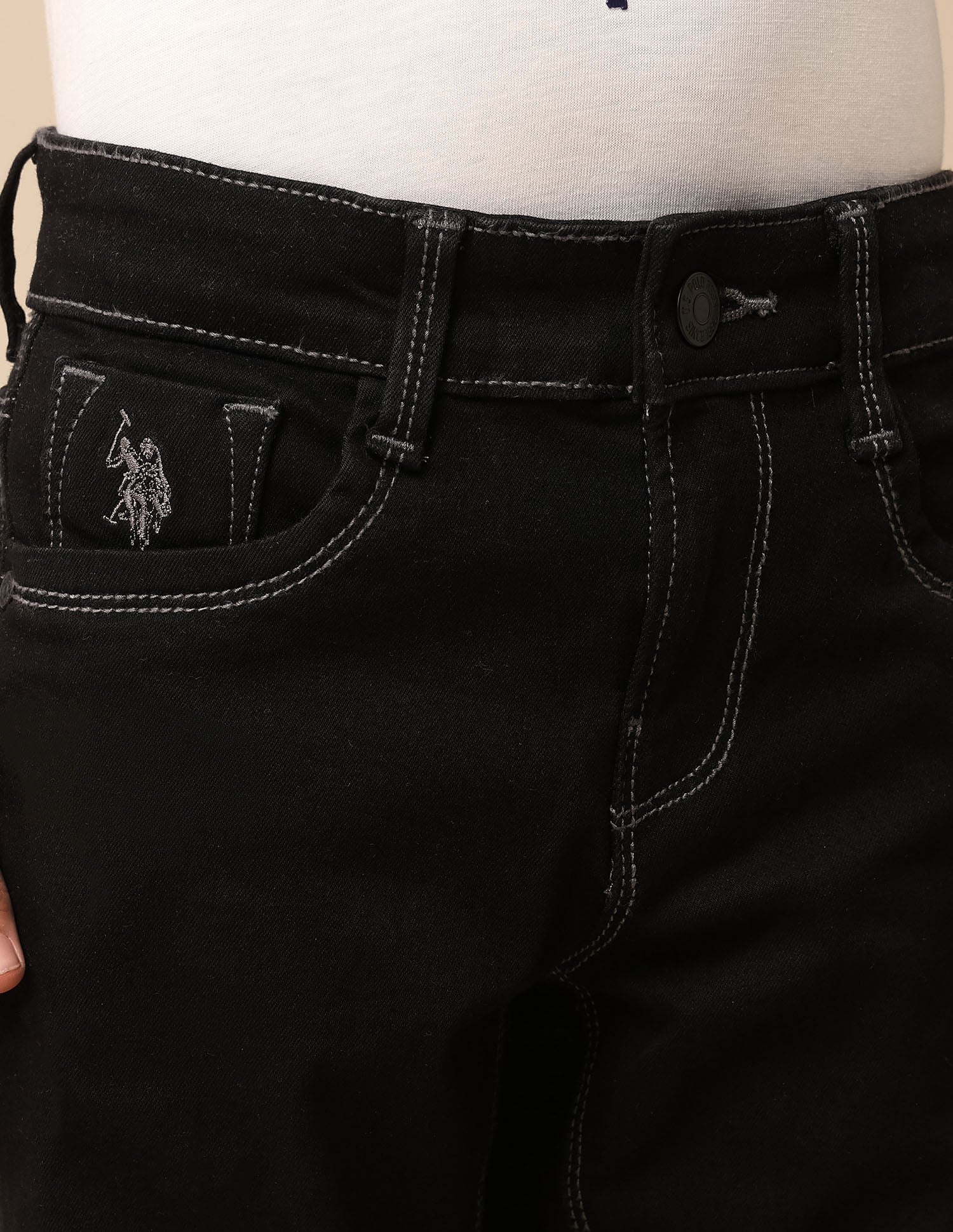 Boys Mid Rise Relaxed Fit Jeans - Image 6