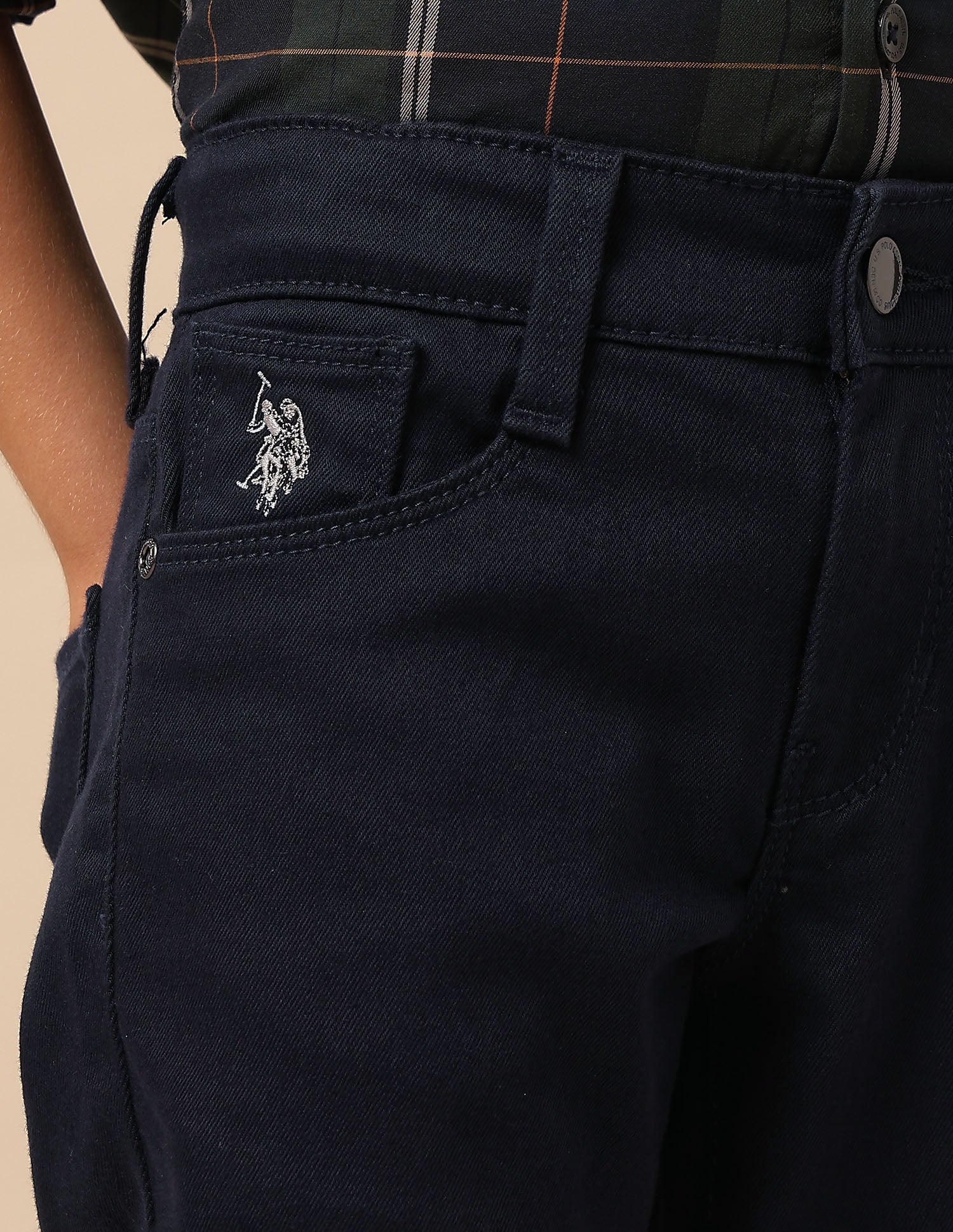 Boys Mid Rise Relaxed Fit Jeans - Image 7