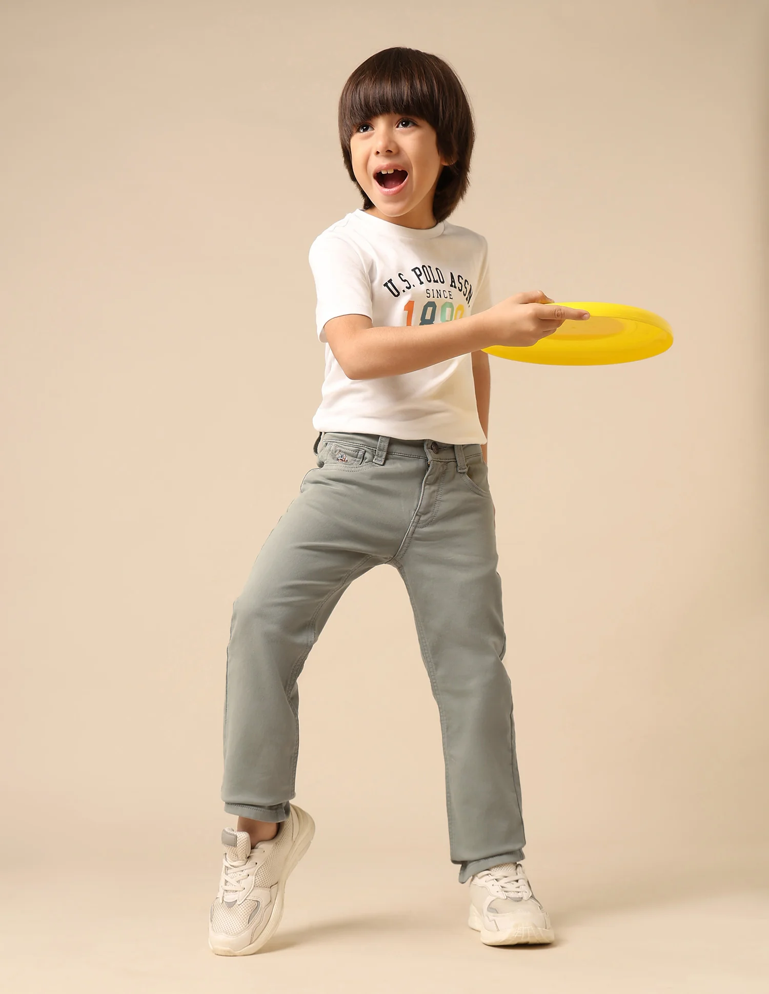 Boys Mid Rise Relaxed Fit Jeans