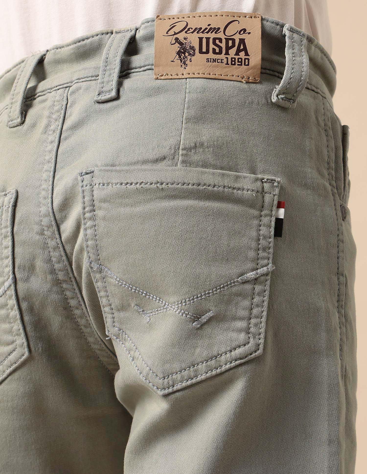Boys Mid Rise Relaxed Fit Jeans - Image 8