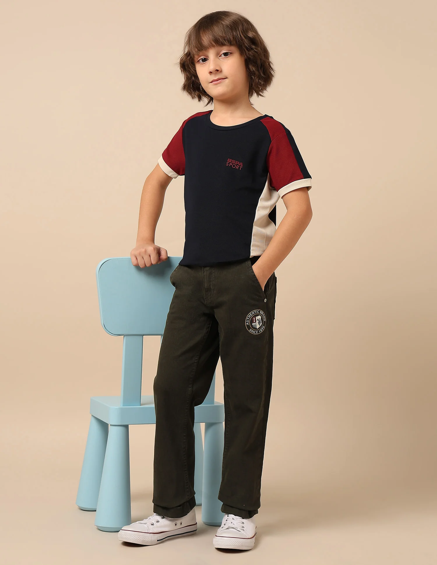 Boys Mid Rise Relaxed Fit Jeans