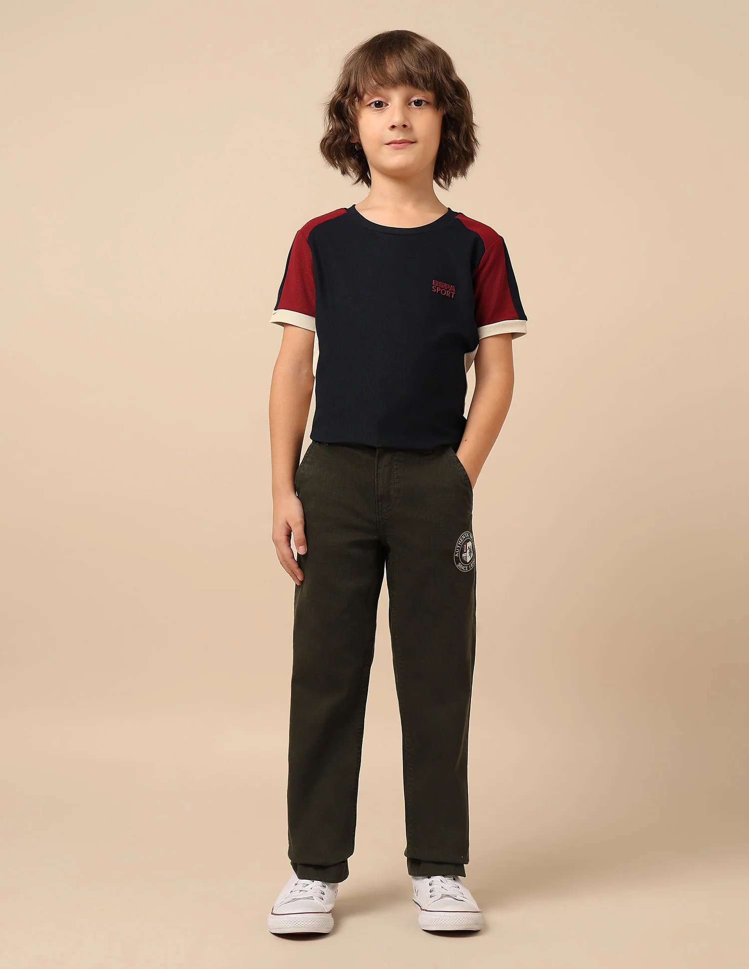 Boys Mid Rise Relaxed Fit Jeans - Image 3