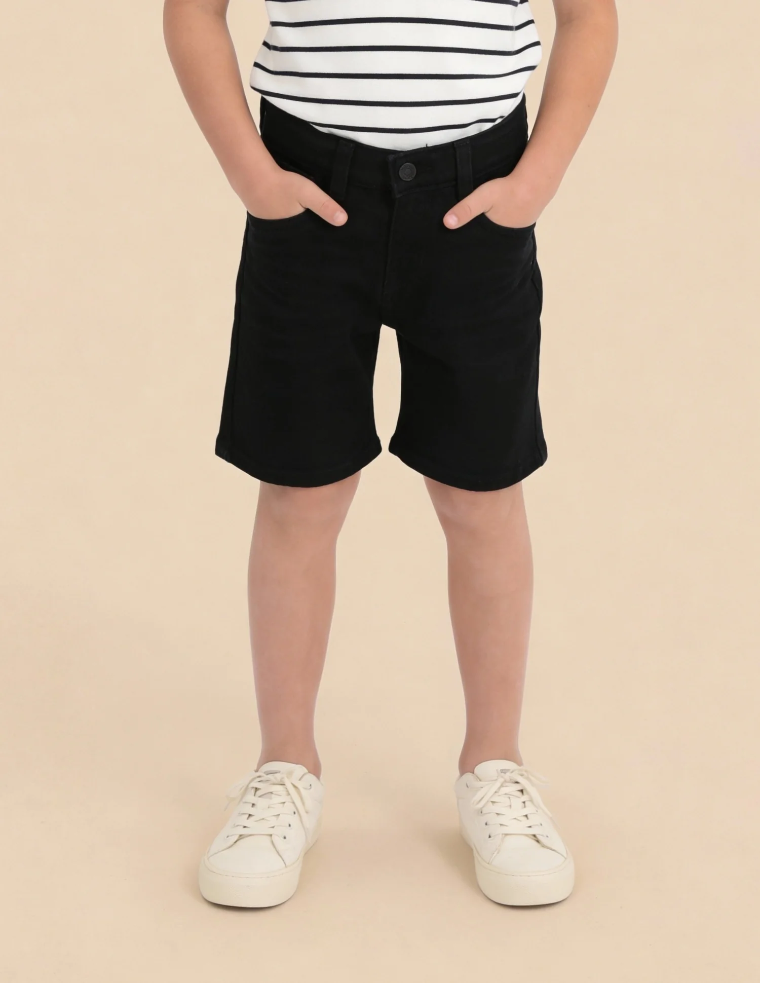 Boys Regular Fit Solid Shorts - Image 3