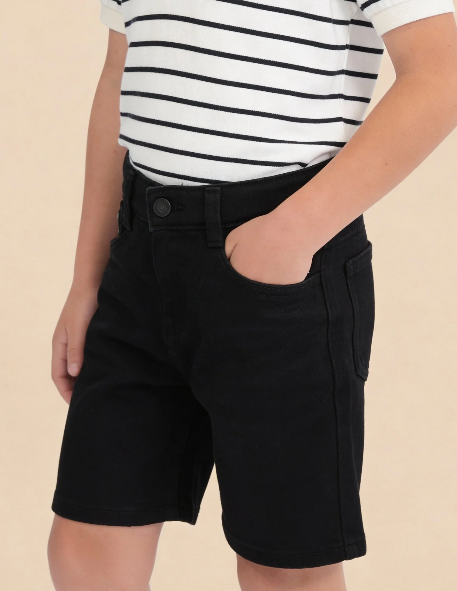 Boys Regular Fit Solid Shorts - Image 5