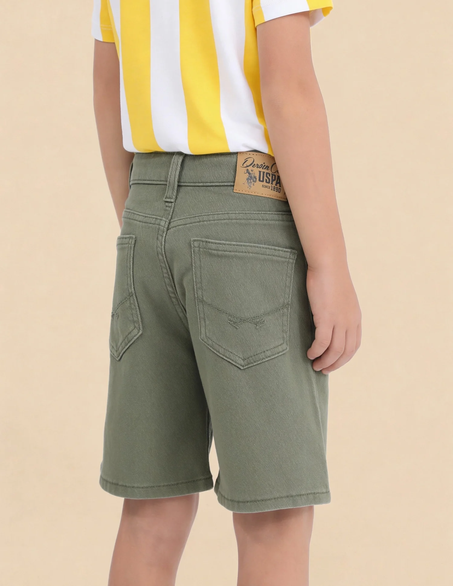 Boys Regular Fit Solid Shorts - Image 5