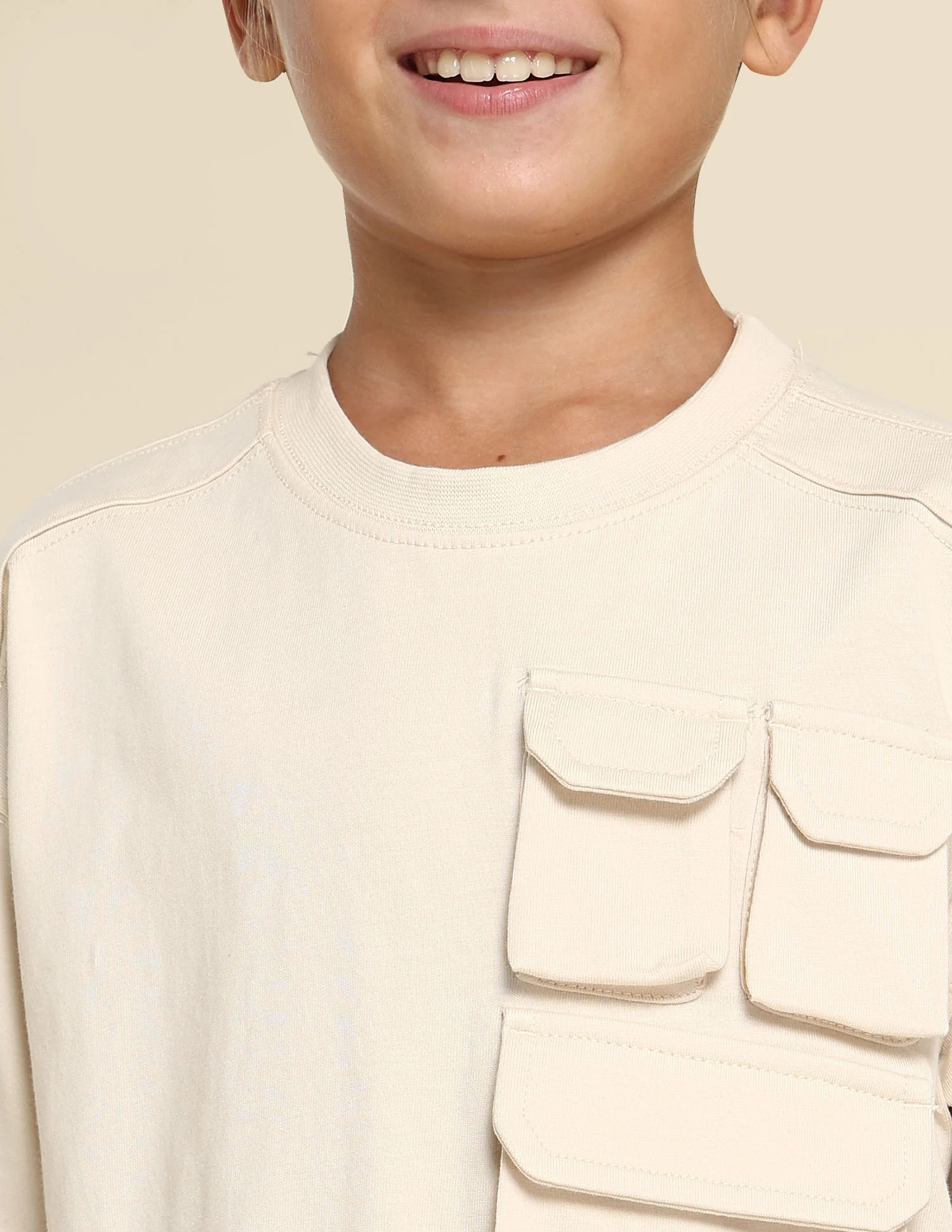 Boys Regular Fit Solid T-Shirt - Image 5