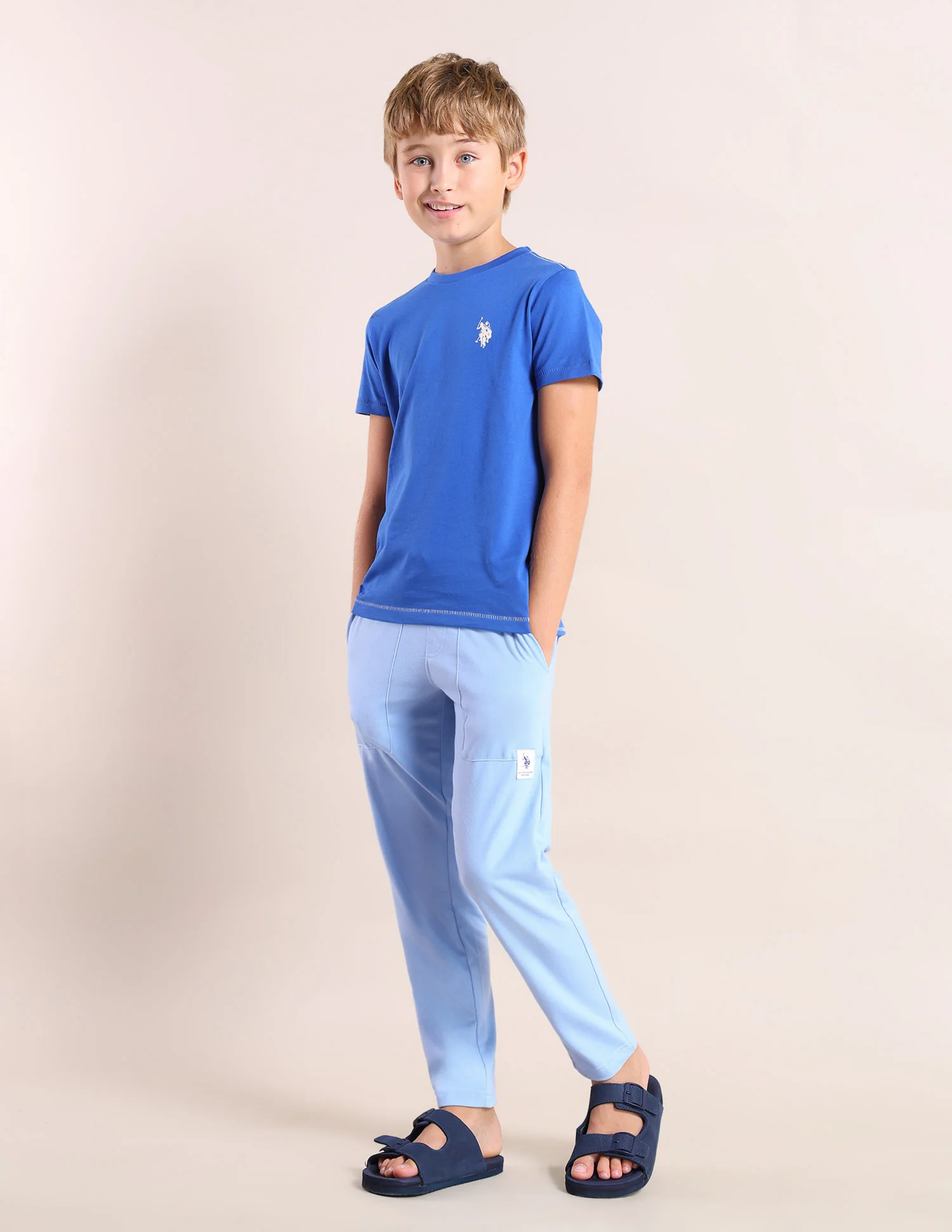 Boys Regular Fit Solid Track Pants - Image 3