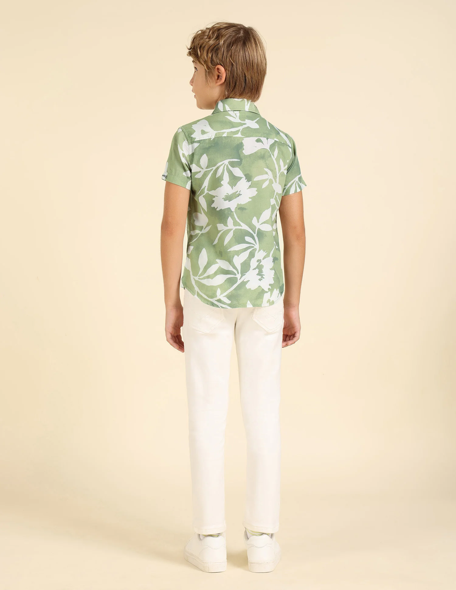 Boys Regular Fit Tropical Printed Shirt - Image 4