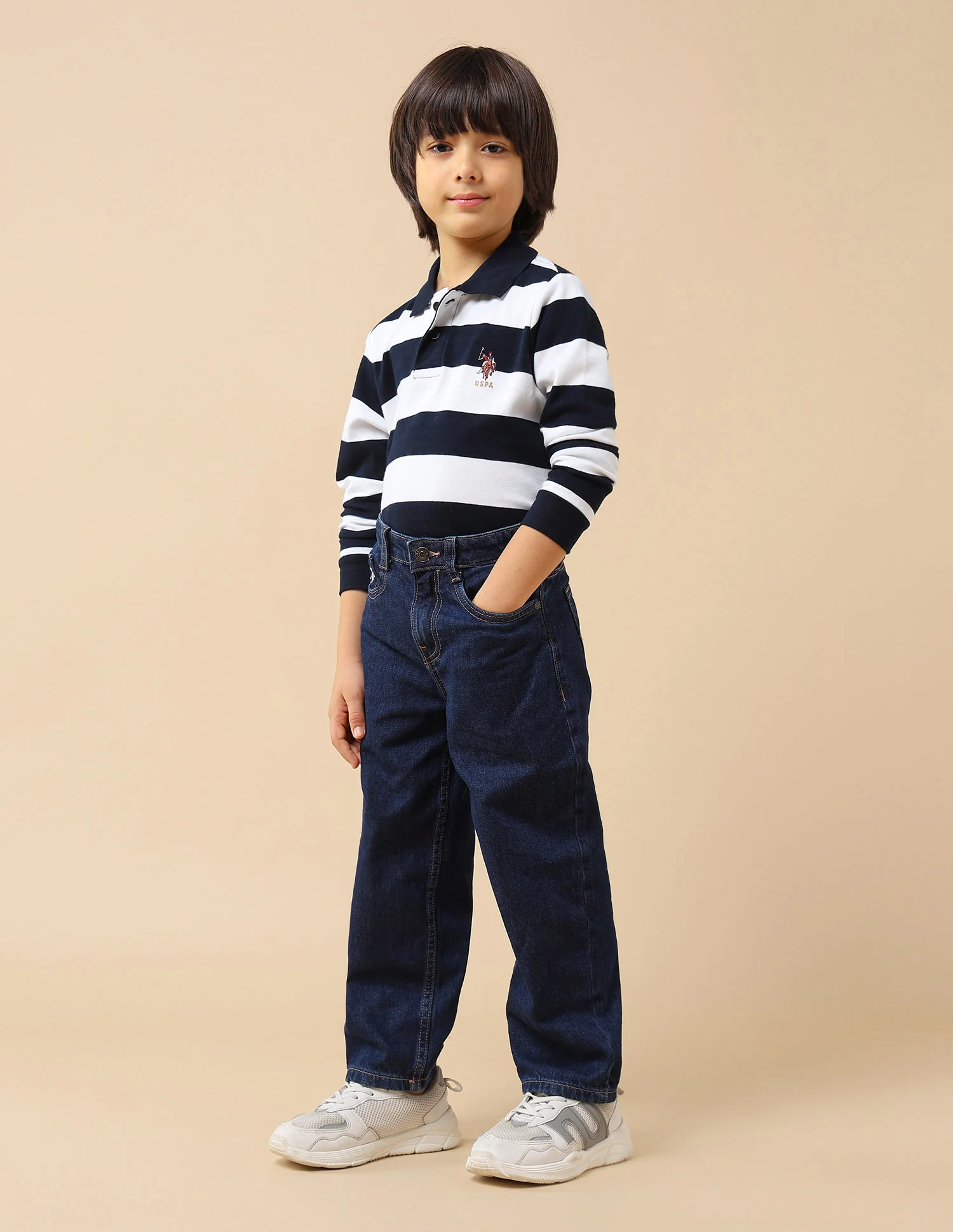 Boys Relaxed Fit Mid Rise Jeans - Image 4