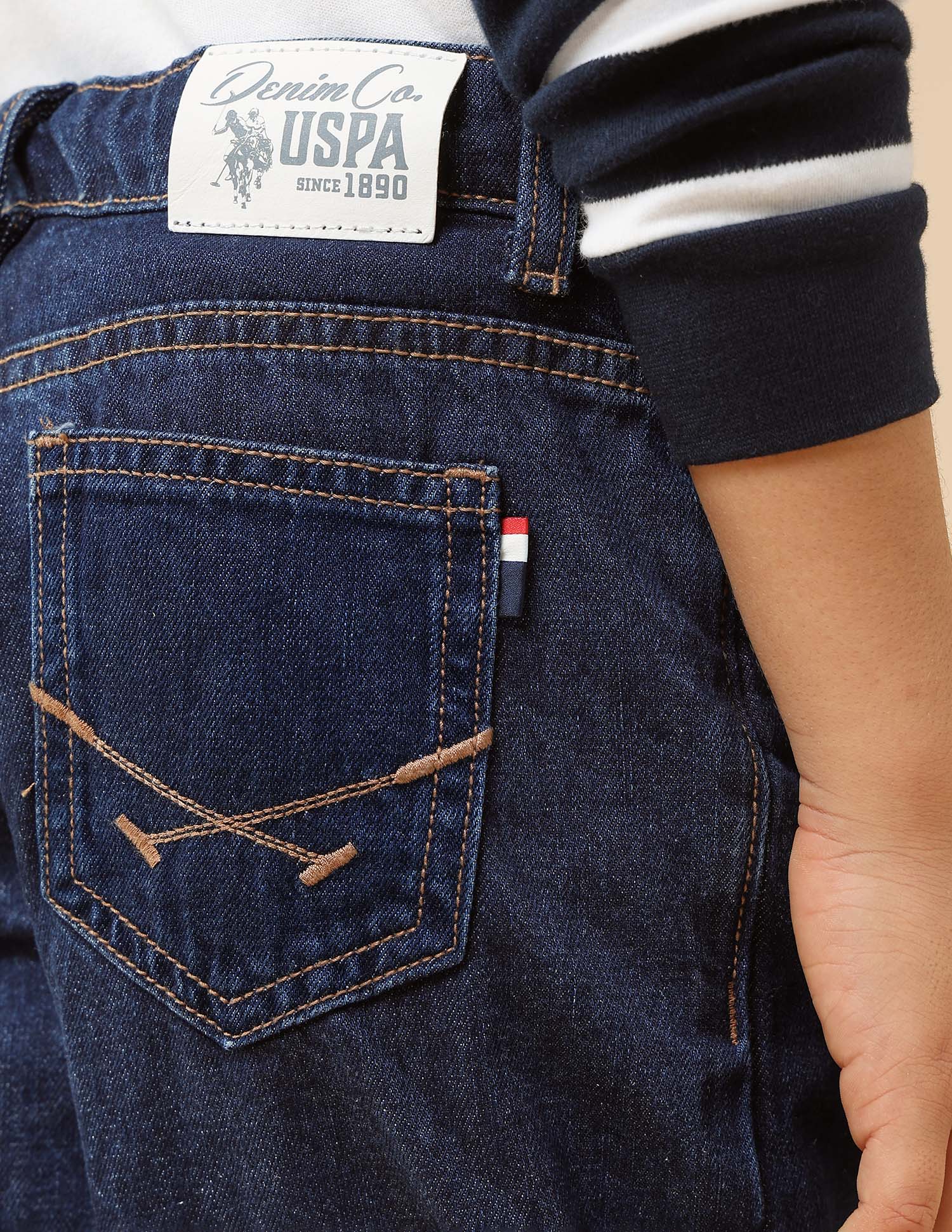 Boys Relaxed Fit Mid Rise Jeans - Image 8