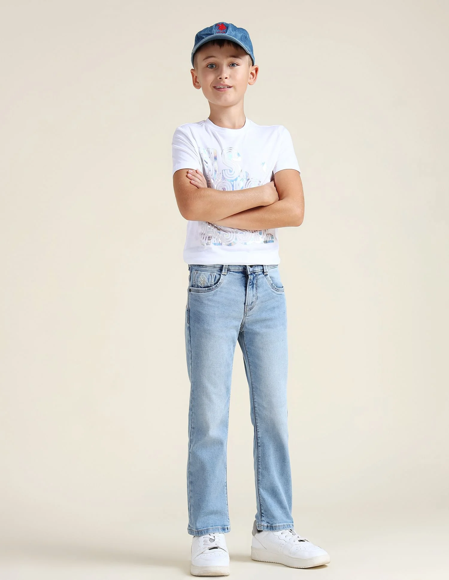 Boys Relaxed Fit Mid Rise Jeans