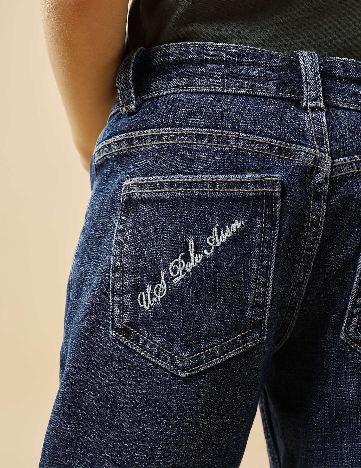 Boys Relaxed Fit Mid Rise Jeans - Image 8