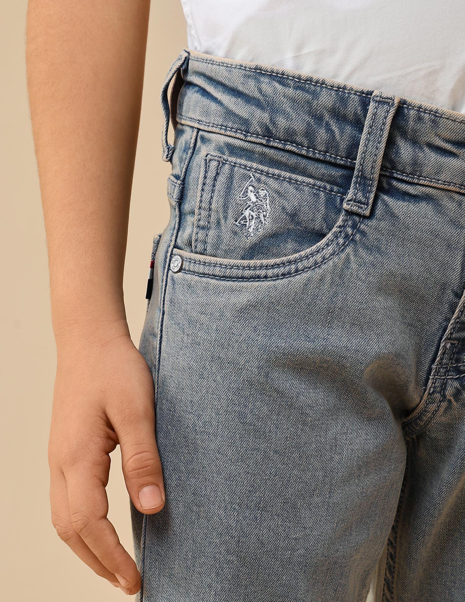 Boys Relaxed Fit Mid Rise Jeans - Image 7