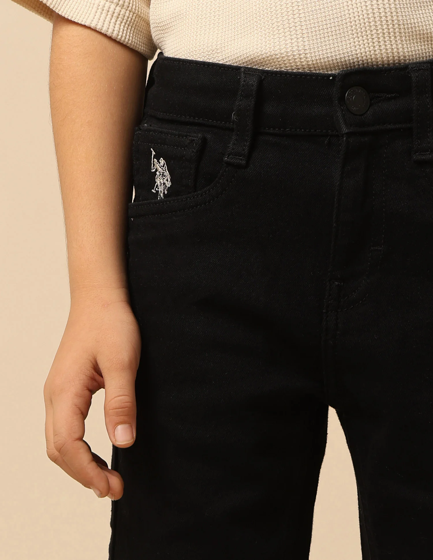 Boys Relaxed Fit Mid Rise Shorts - Image 7