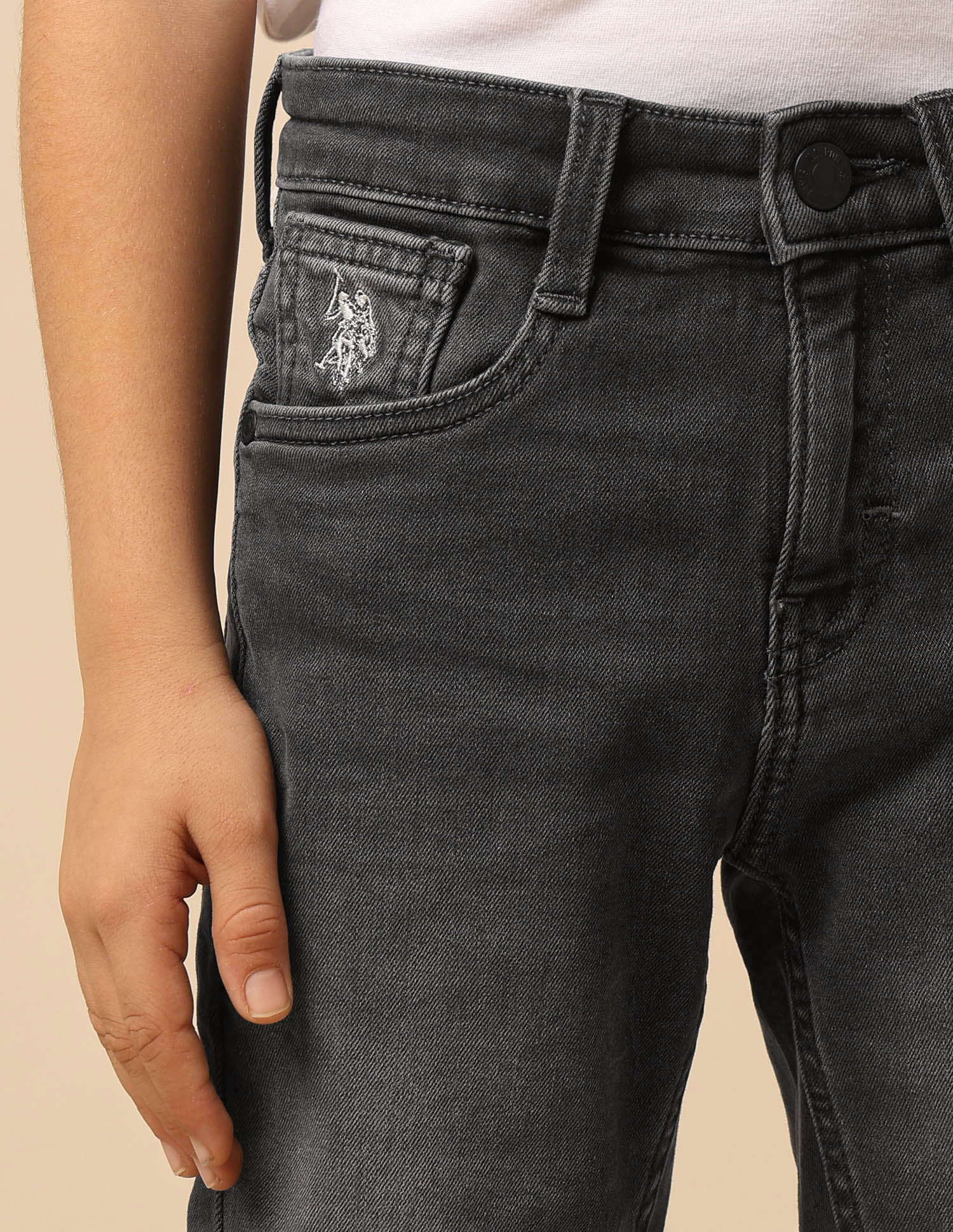 Boys Relaxed Fit Mid Rise Shorts - Image 7