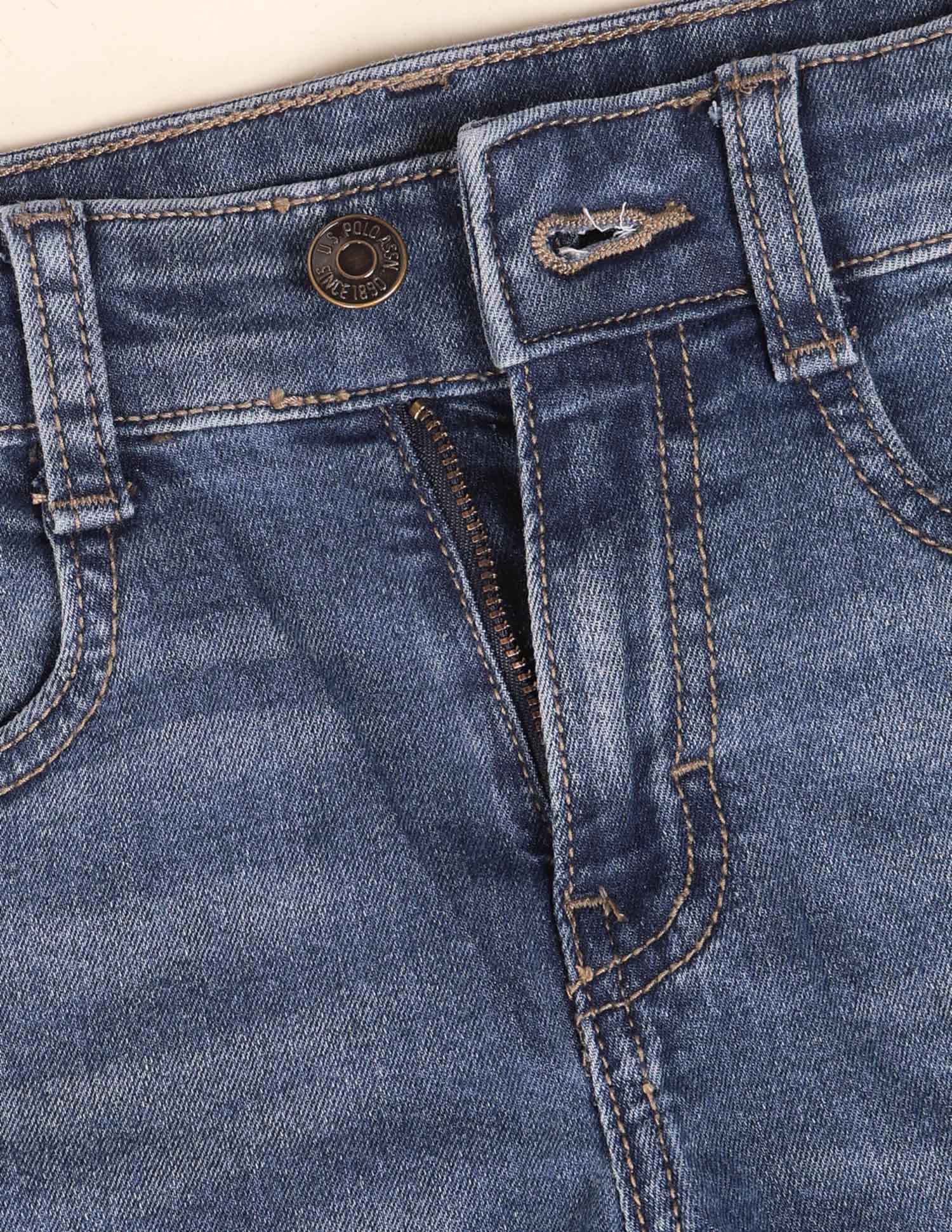 Boys Relaxed Fit Mid Rise Shorts - Image 2