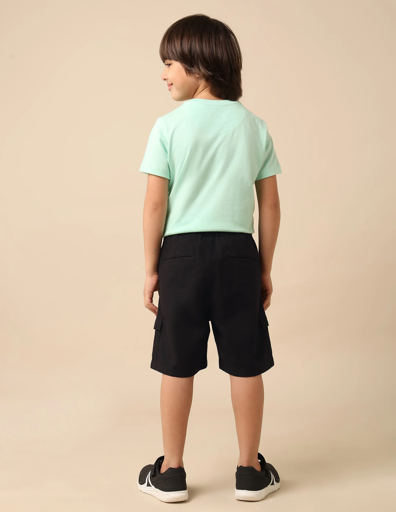 Boys Relaxed Fit Textured Cargo Shorts - Image 5