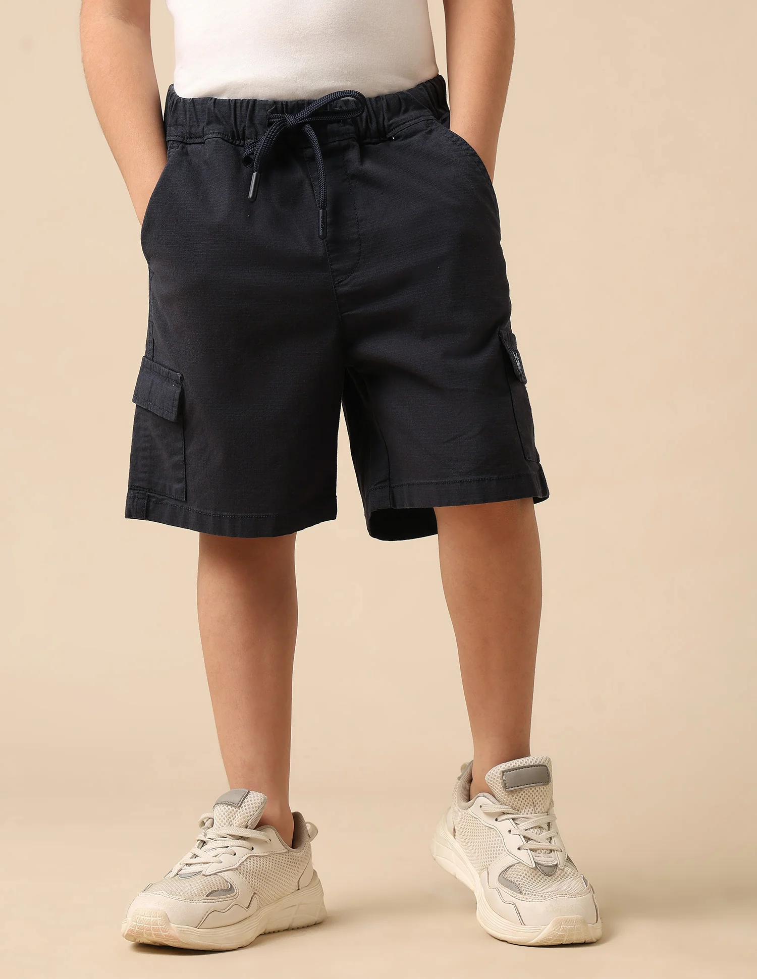 Boys Relaxed Fit Textured Cargo Shorts - Image 4