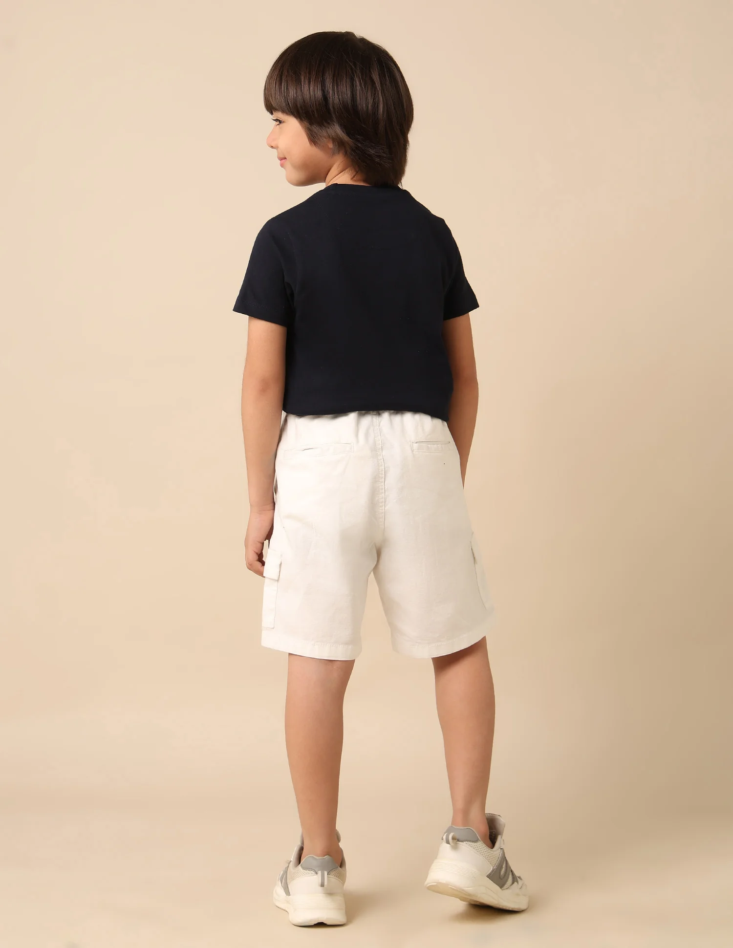 Boys Relaxed Fit Textured Cargo Shorts - Image 5