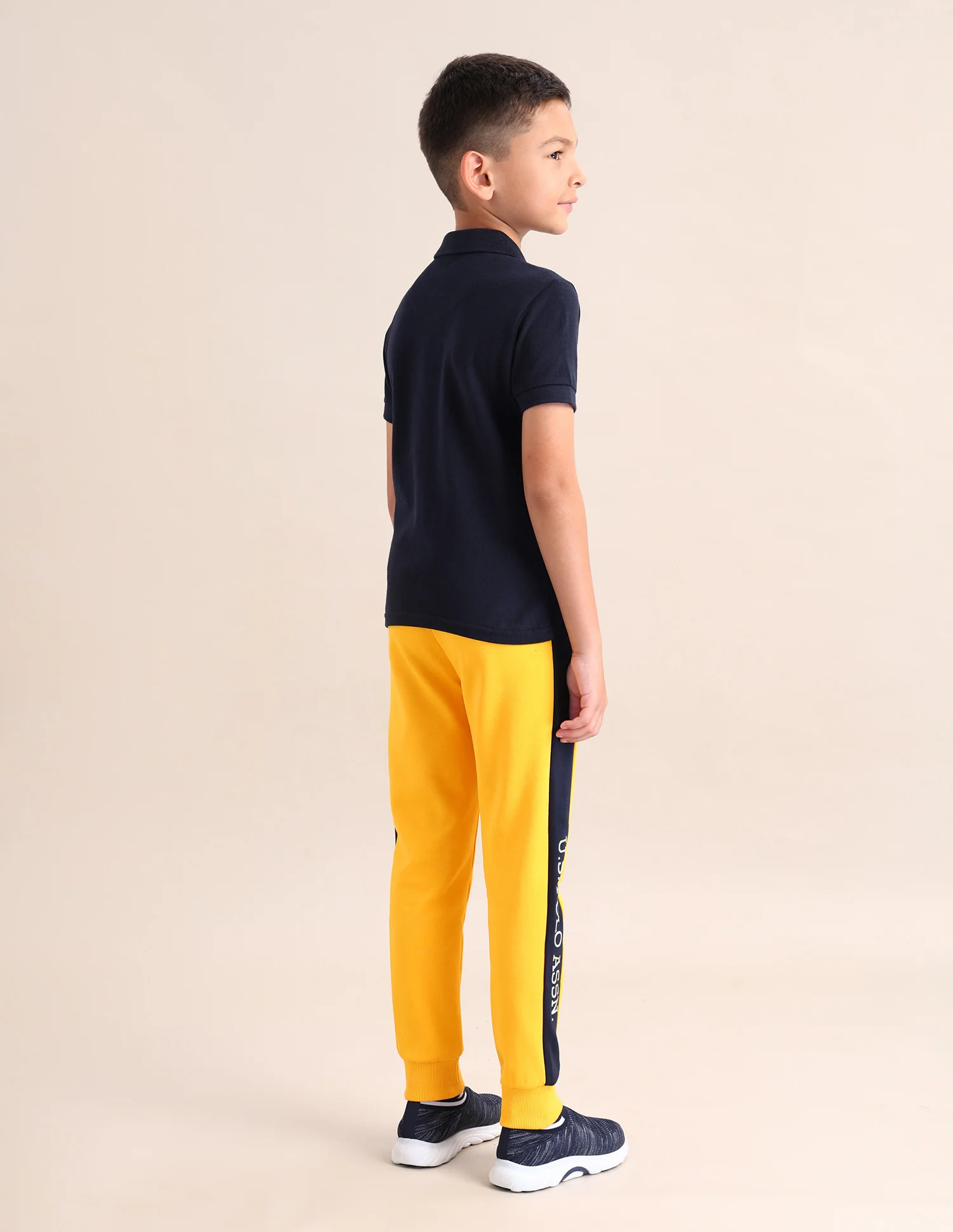 Boys Solid Cotton T-Shirt - Image 4