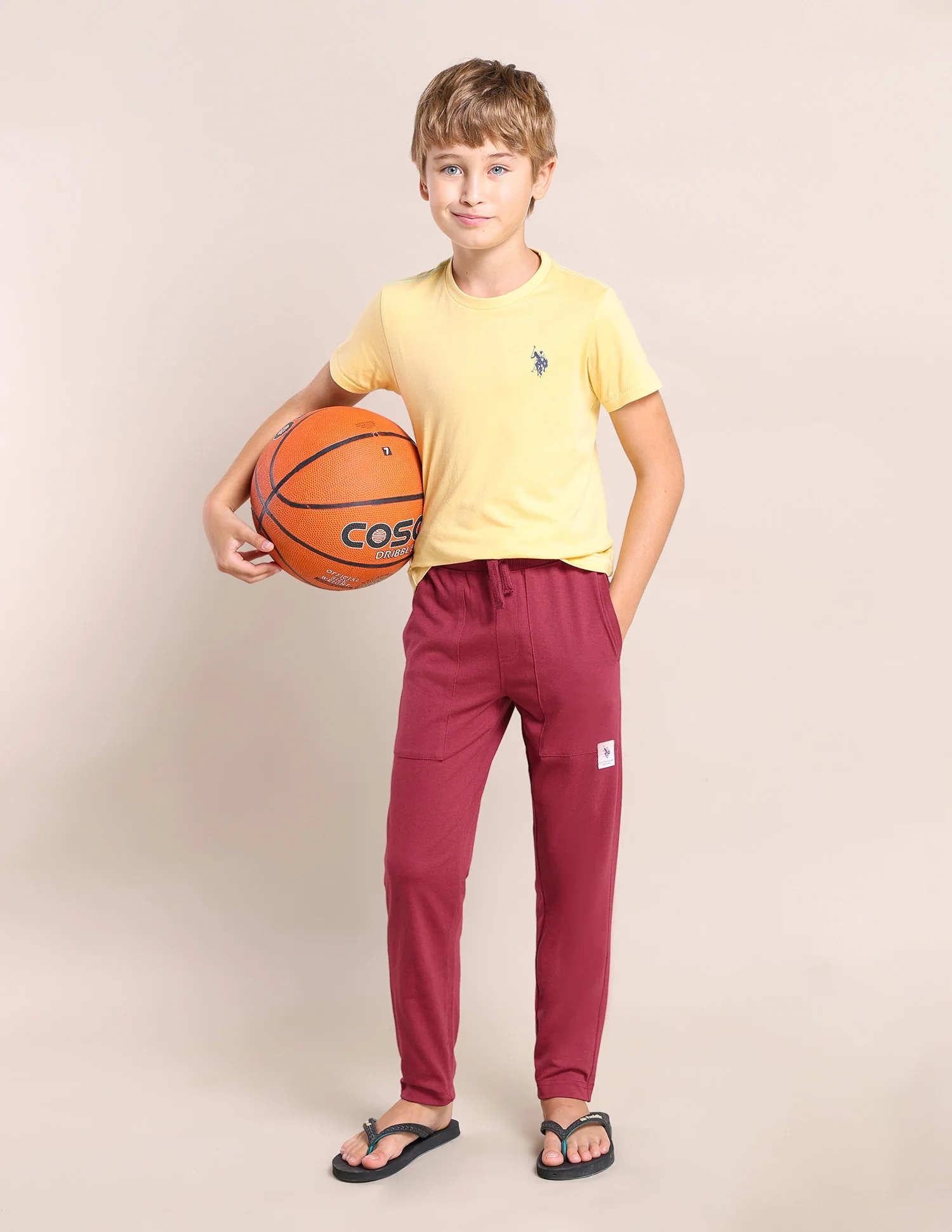 Boys Solid Mid-Rise Track Pants