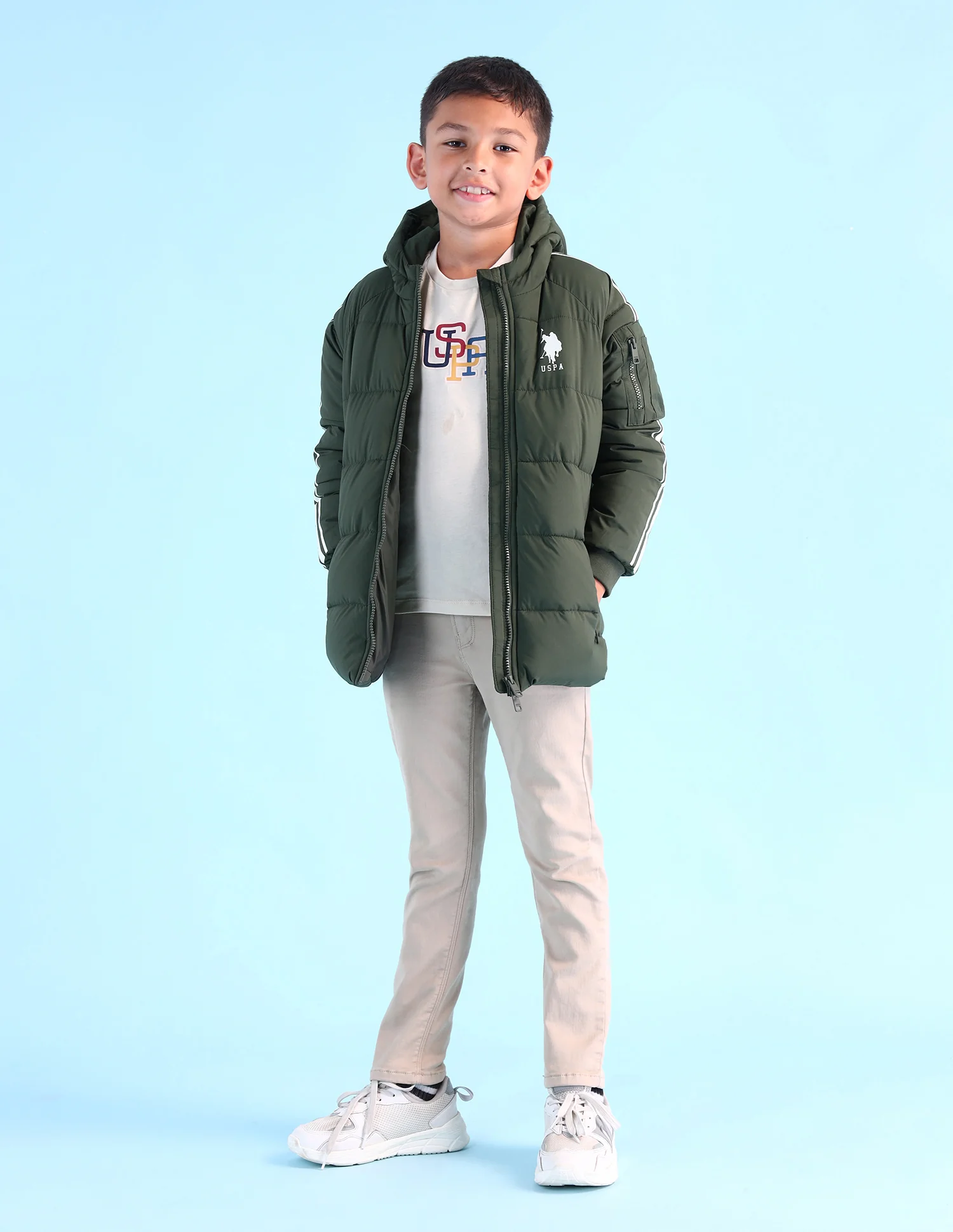 Boys Solid Regular Fit Jacket