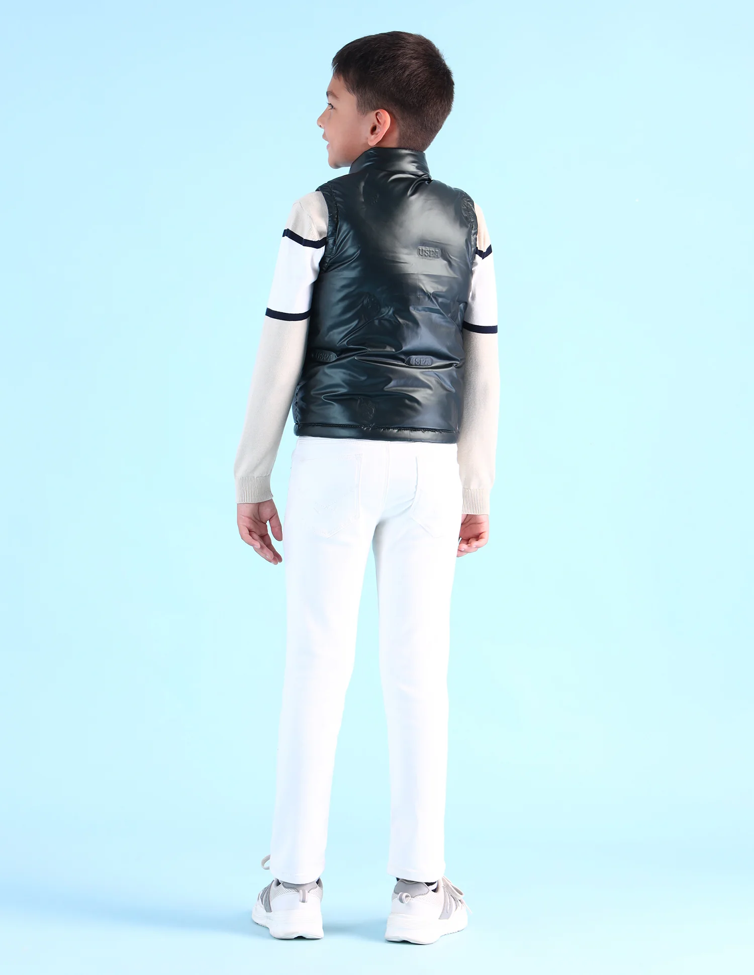 Boys Solid Regular Fit Jacket - Image 4