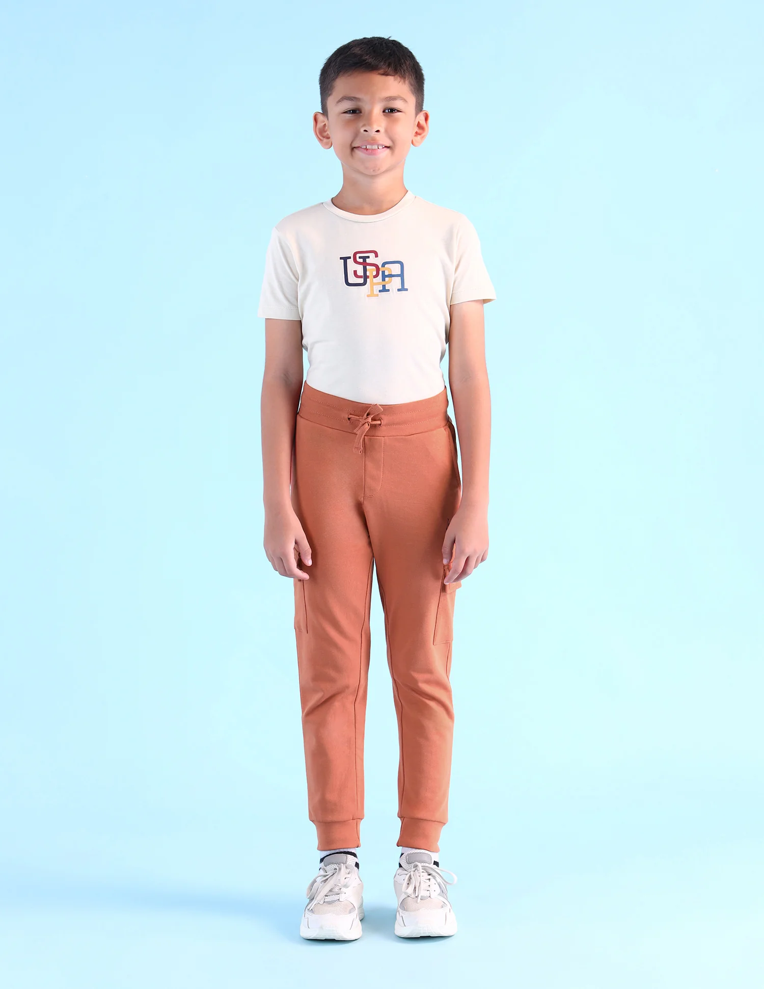Boys Solid Regular Fit Joggers - Image 3