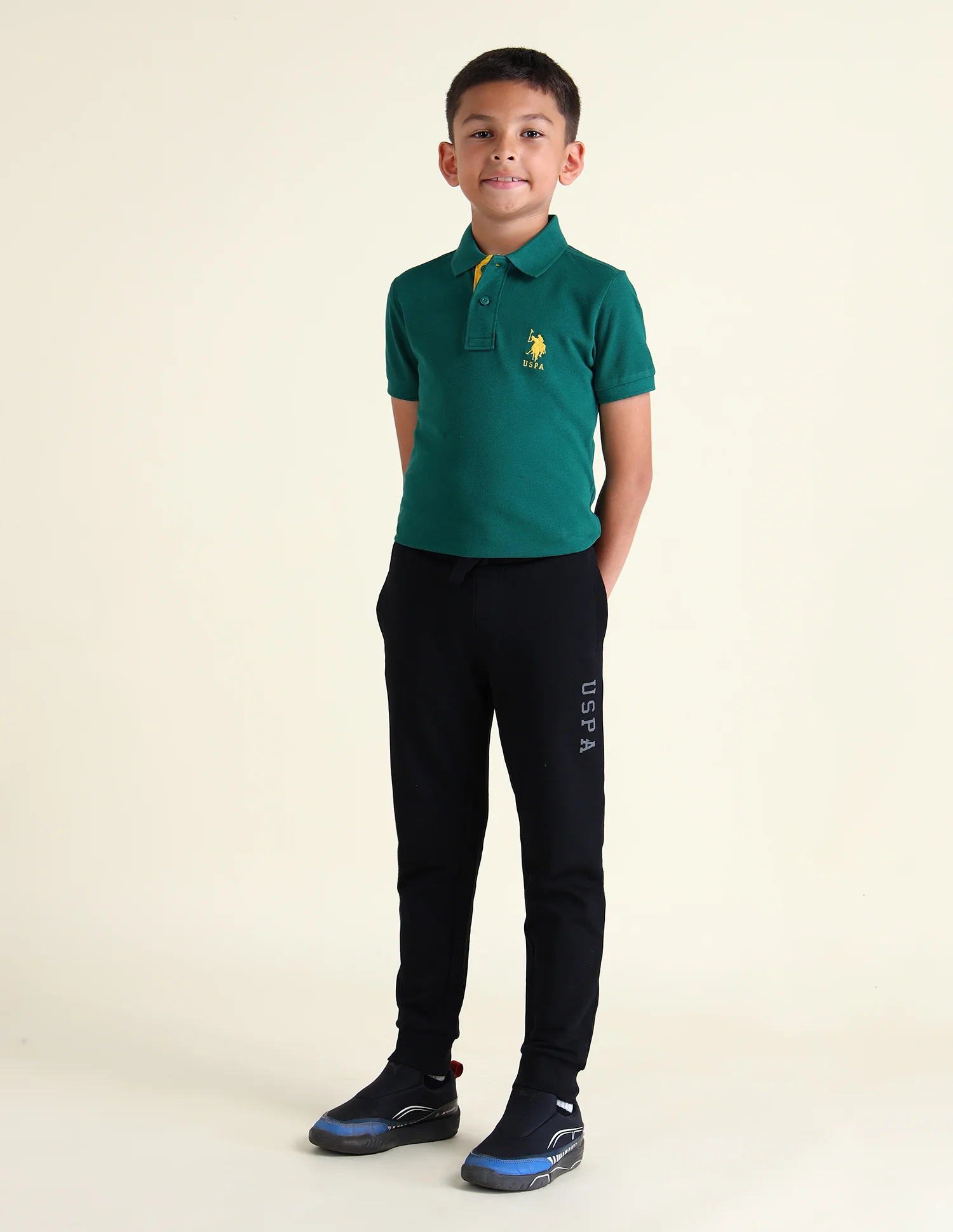 Boys Solid Regular Fit Joggers - Image 3