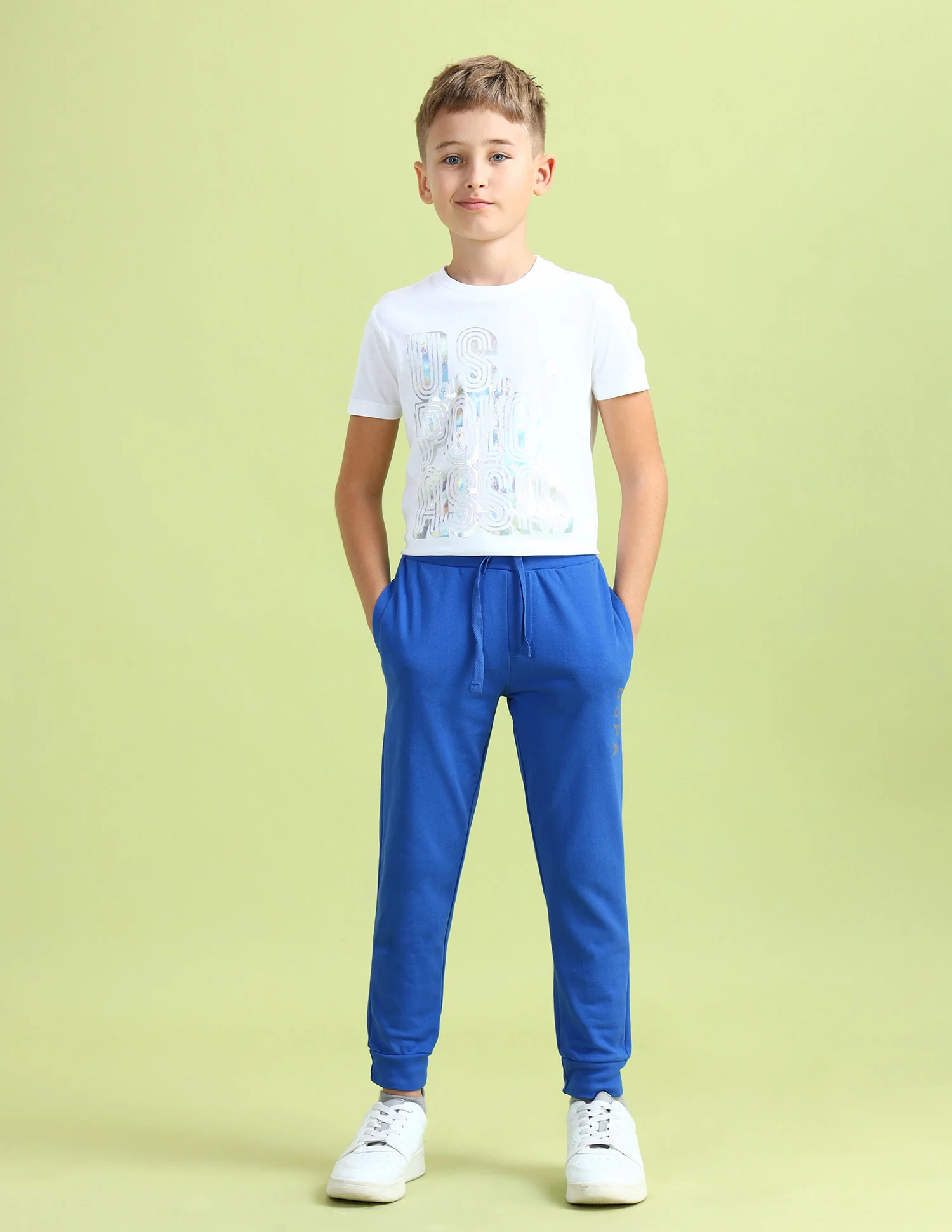 Boys Solid Regular Fit Joggers - Image 3