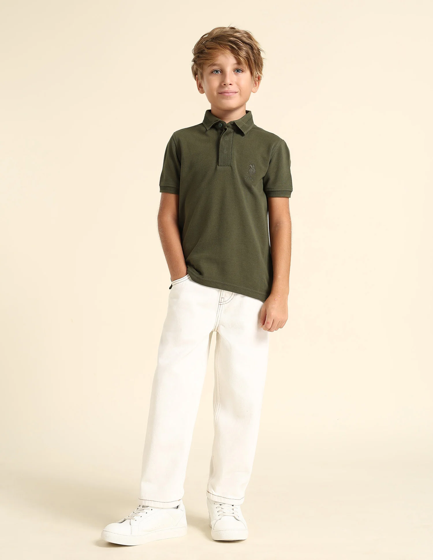 Boys Solid Regular Fit Polo Shirt - Image 3